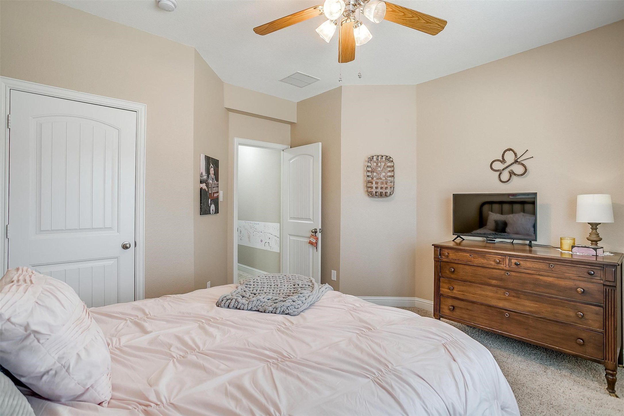 2632 Lakebend Drive , Grand Prairie, TX, 75054 | 20921297 | Realty Texas LLC