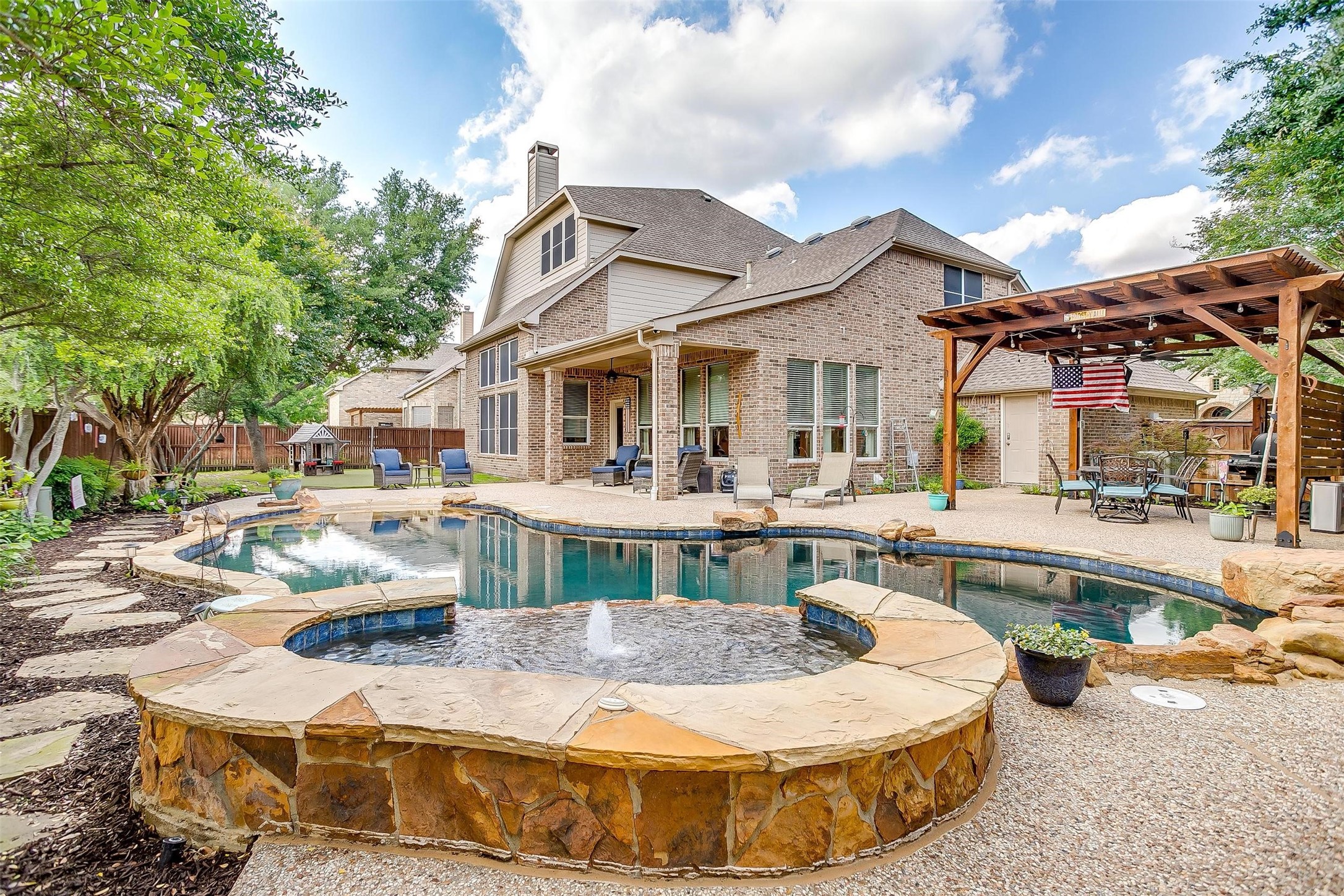 2632 Lakebend Drive , Grand Prairie, TX, 75054 | 20921297 | Realty Texas LLC