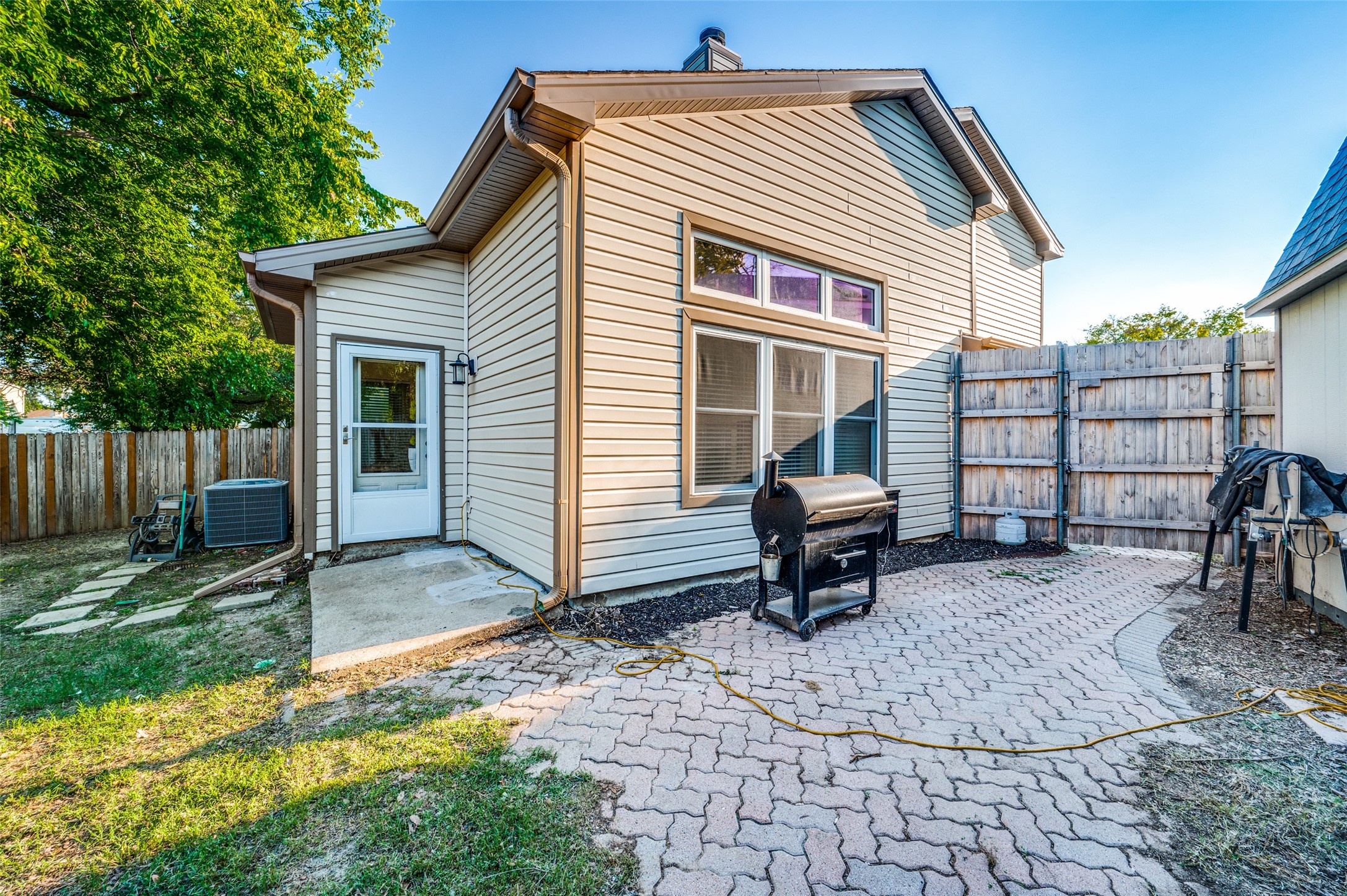 2061 Sienna Trail , Lewisville, TX, 75067 | 20930795 | Realty Texas LLC
