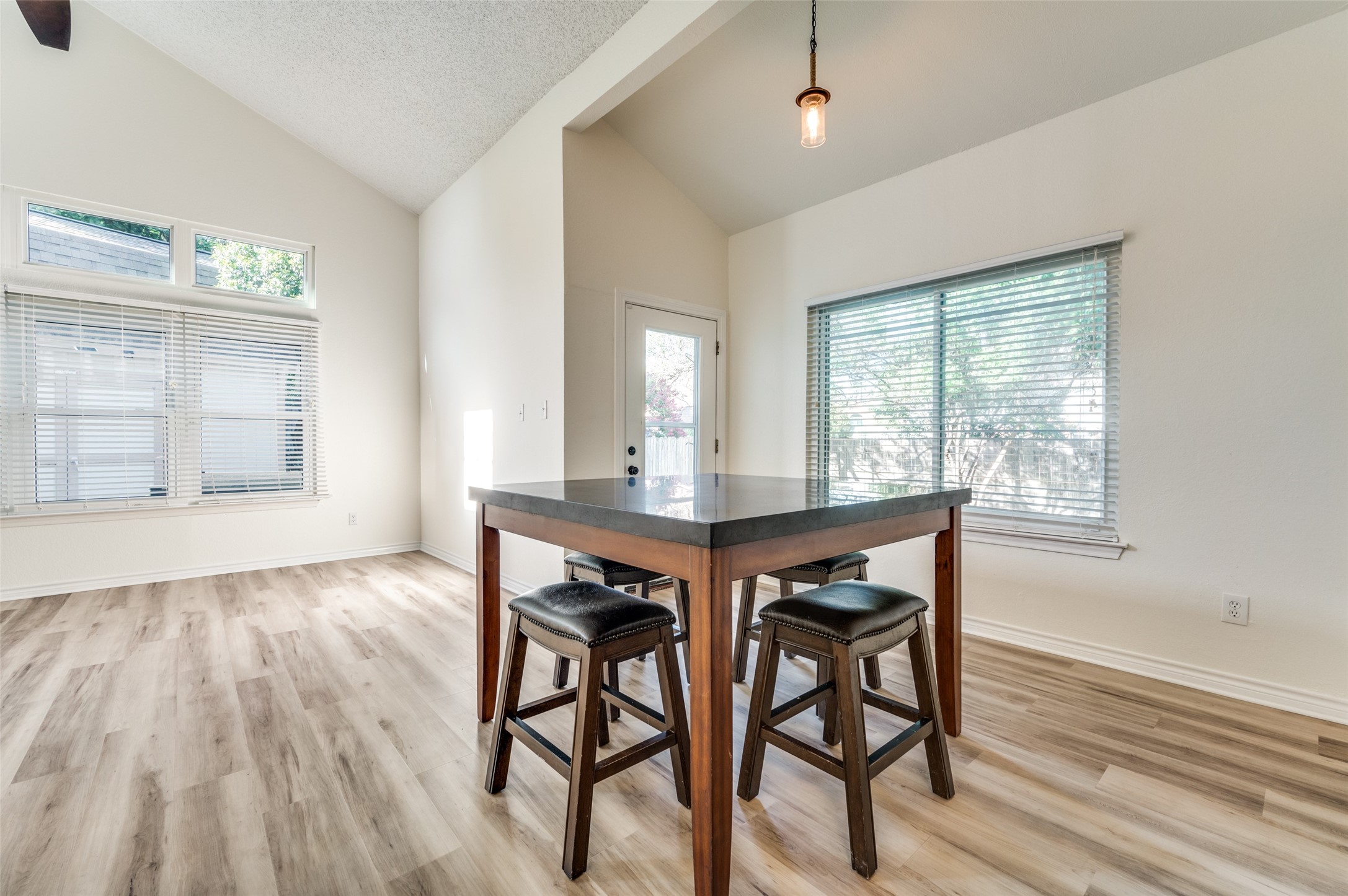 2061 Sienna Trail , Lewisville, TX, 75067 | 20930795 | Realty Texas LLC