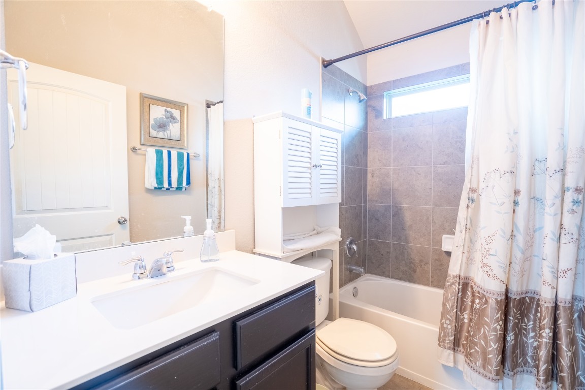411 Tilly Lane , Buda, TX, 78610 | 2055726 | Realty Texas LLC