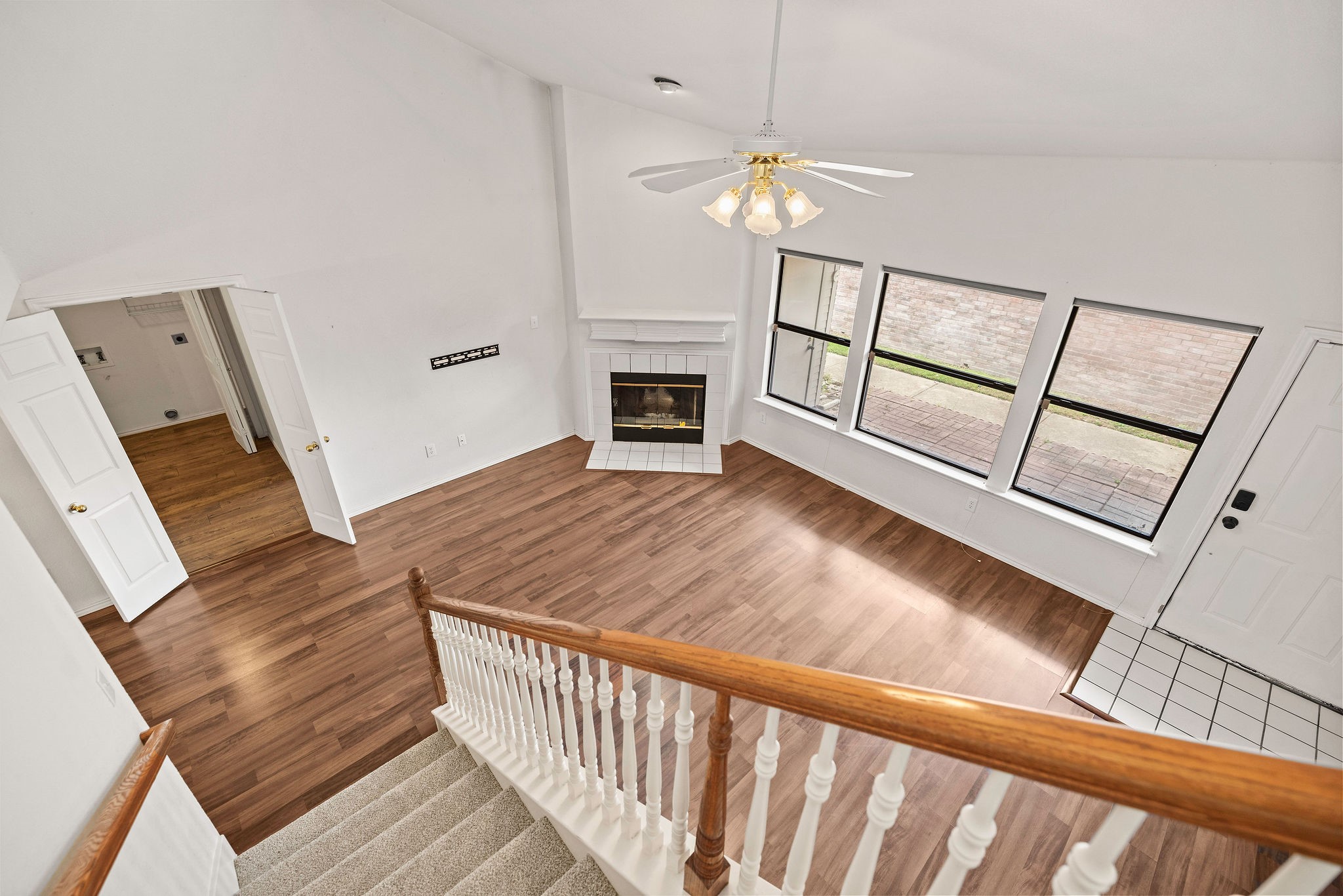 1120 Forest Creek Street , Benbrook, TX, 76126 | 20930819 | Realty Texas LLC