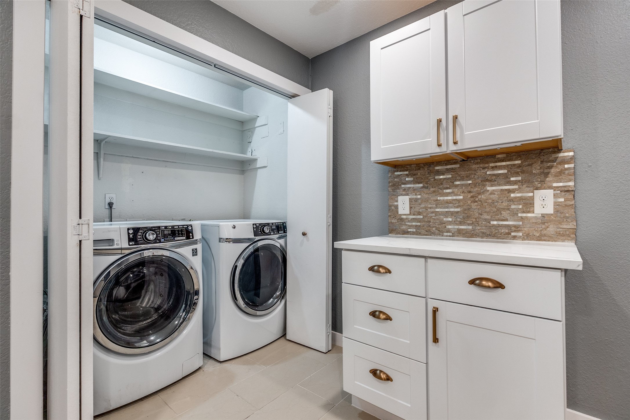 4777 Cedar Springs Road 2H , Dallas, TX, 75219 | 20931139 | Realty Texas LLC