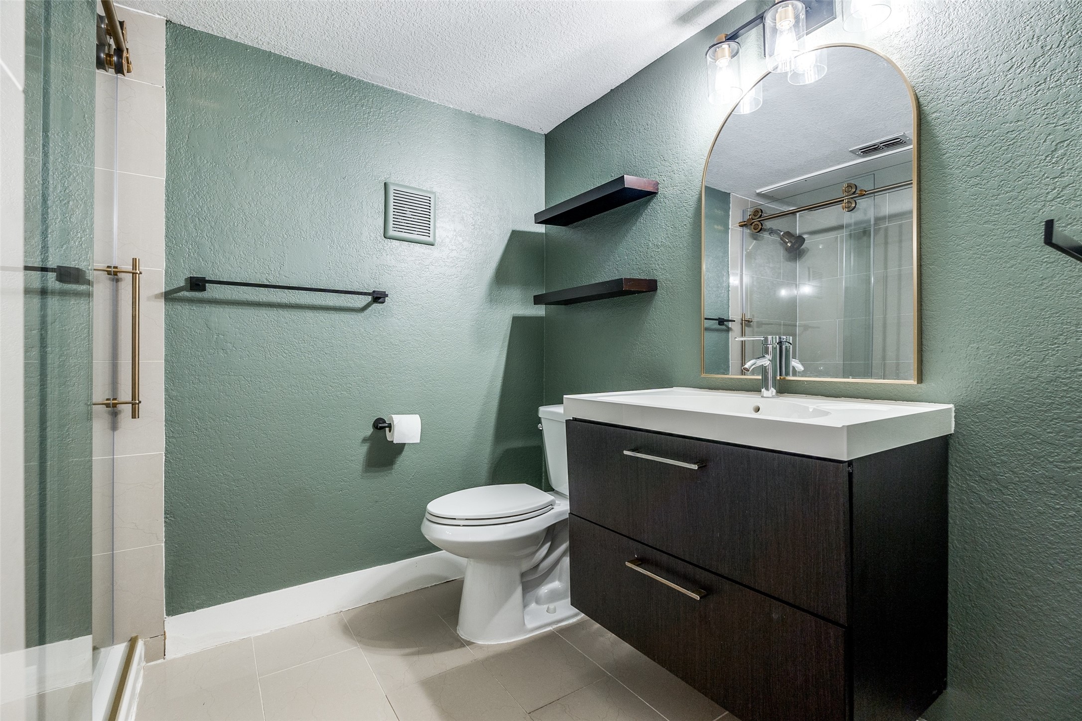 4777 Cedar Springs Road 2H , Dallas, TX, 75219 | 20931139 | Realty Texas LLC