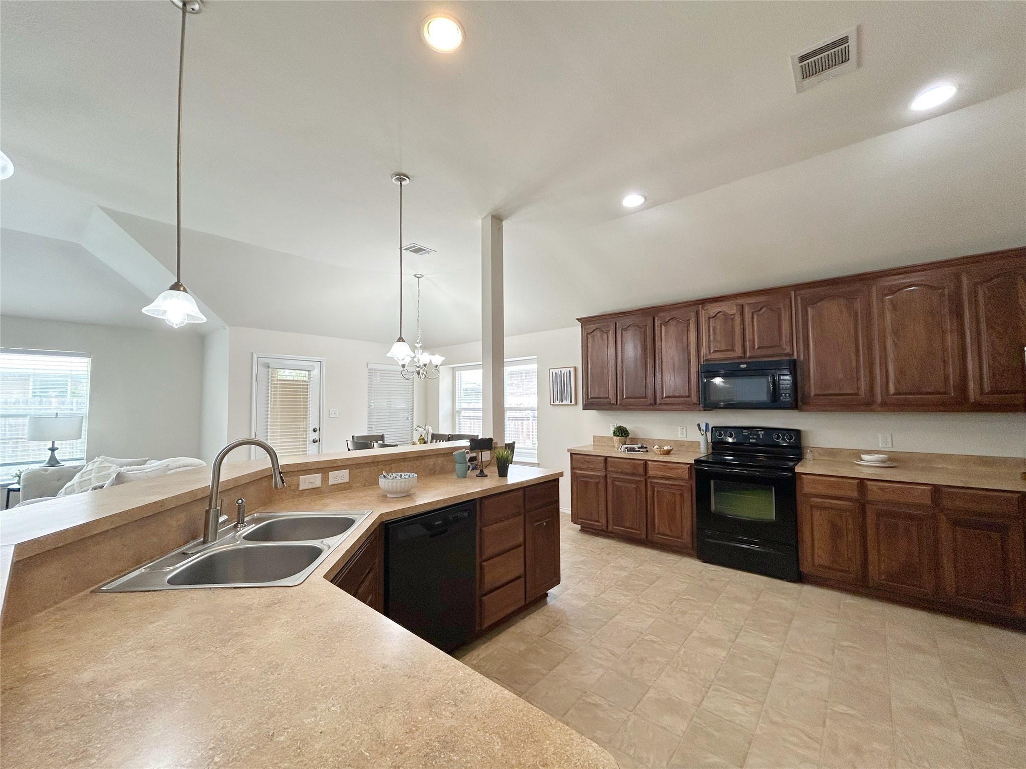 2041 Matador Ranch Road , Fort Worth, TX, 76134 | 20930953 | Realty Texas LLC