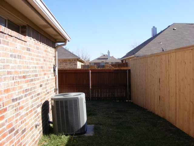 1608 Myrtle Drive , Little Elm, TX, 75068 | 20931240 | Realty Texas LLC