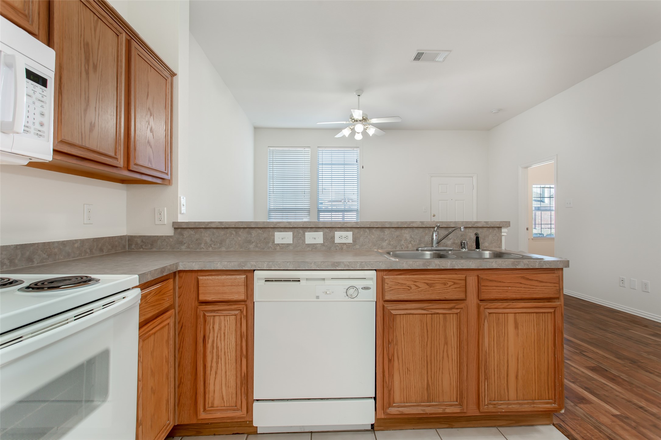 1727 Preston On The Lake Boulevard , Little Elm, TX, 75068 | 20929956 | Realty Texas LLC