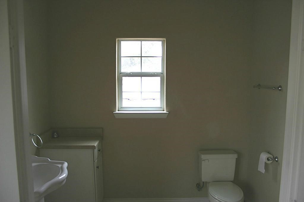 104 Longstreet Road, Willis, TX, 77378 | 55584666 | Realty Texas LLC