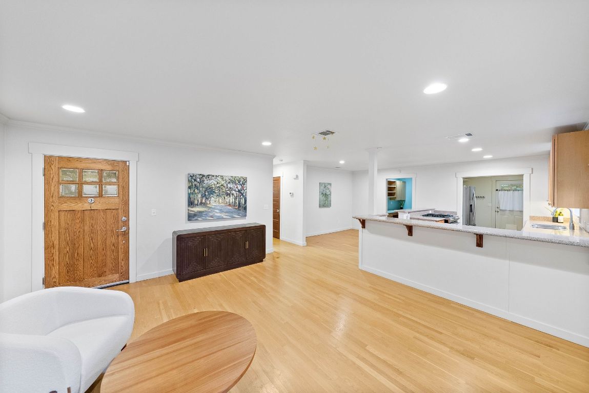 101 W 55th Street , Austin, TX, 78751 | 5792629 | Realty Texas LLC