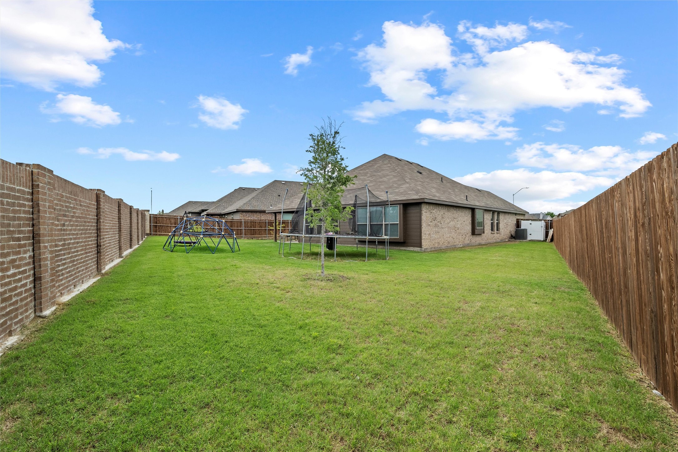 705 Sandy Chip Trail , Fort Worth, TX, 76108 | 20931120 | Realty Texas LLC