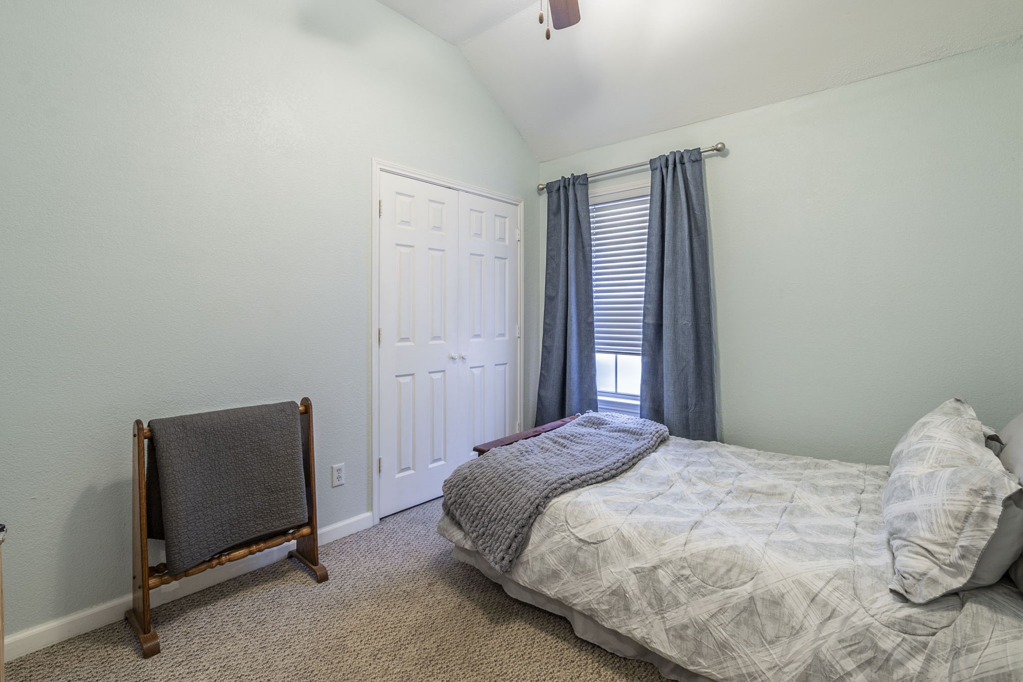 2124 Ridgecliff Drive , Keller, TX, 76248 | 20930530 | Realty Texas LLC
