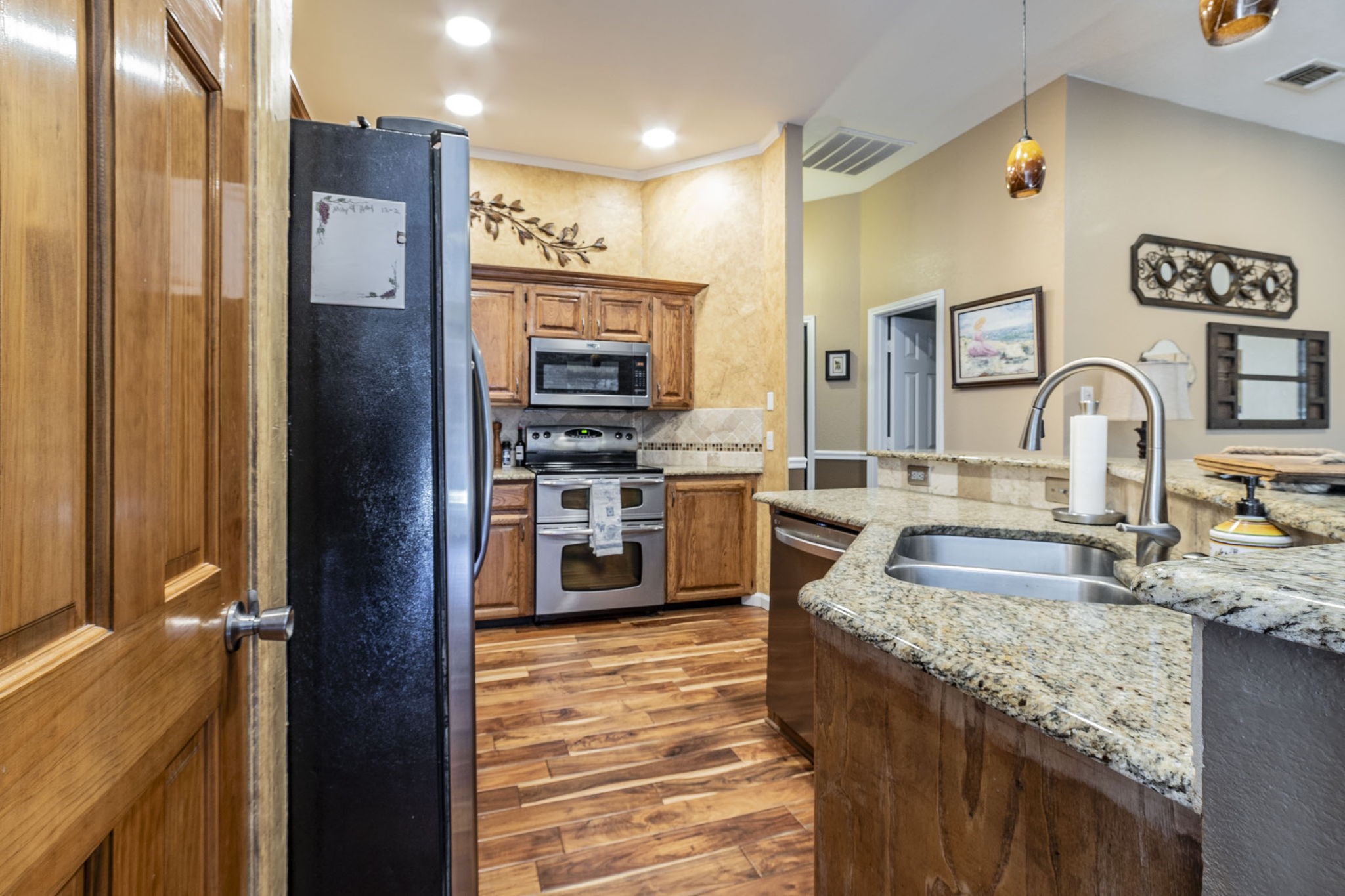 2124 Ridgecliff Drive , Keller, TX, 76248 | 20930530 | Realty Texas LLC