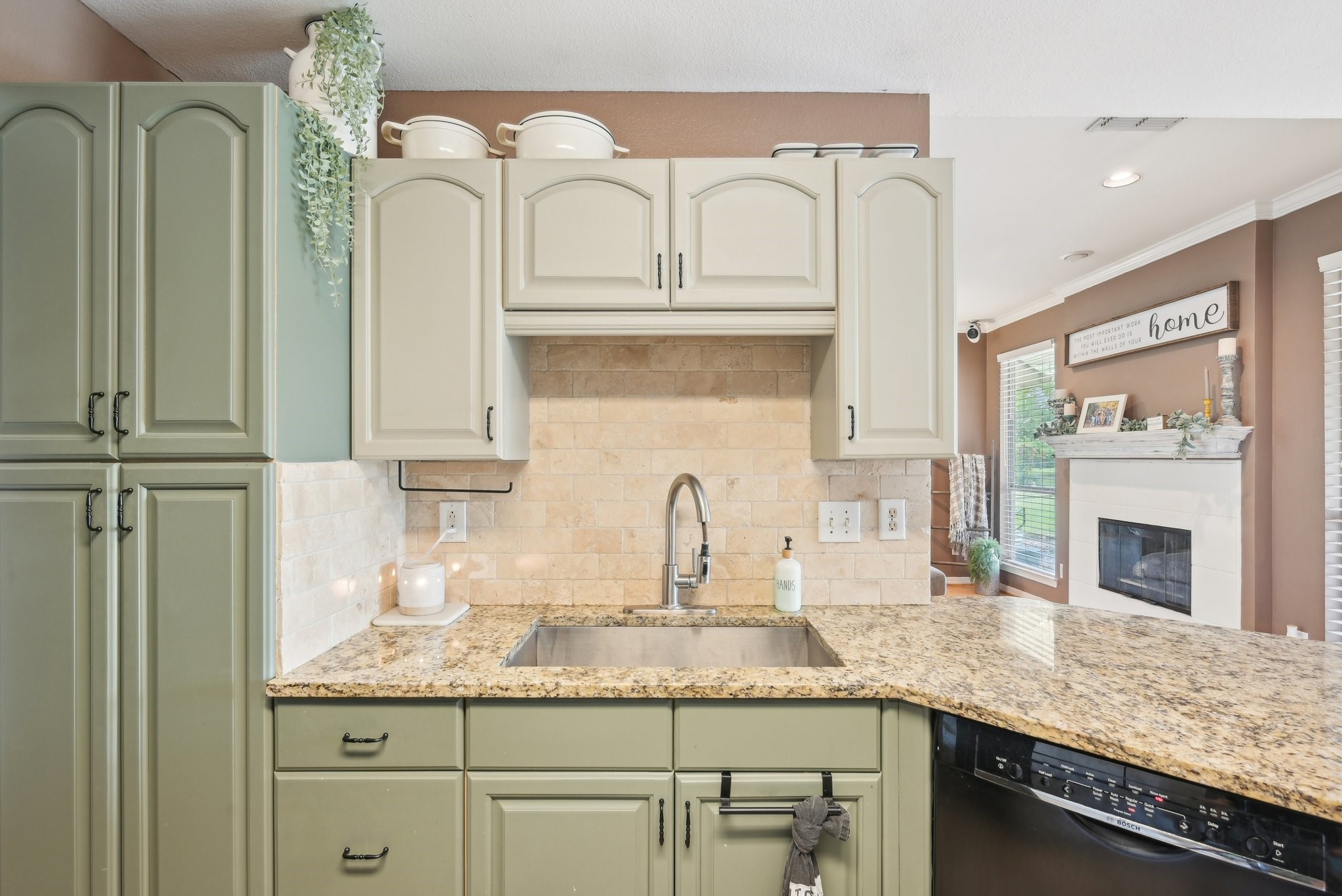 8030 Mavis Avenue , Waxahachie, TX, 75167 | 20931066 | Realty Texas LLC