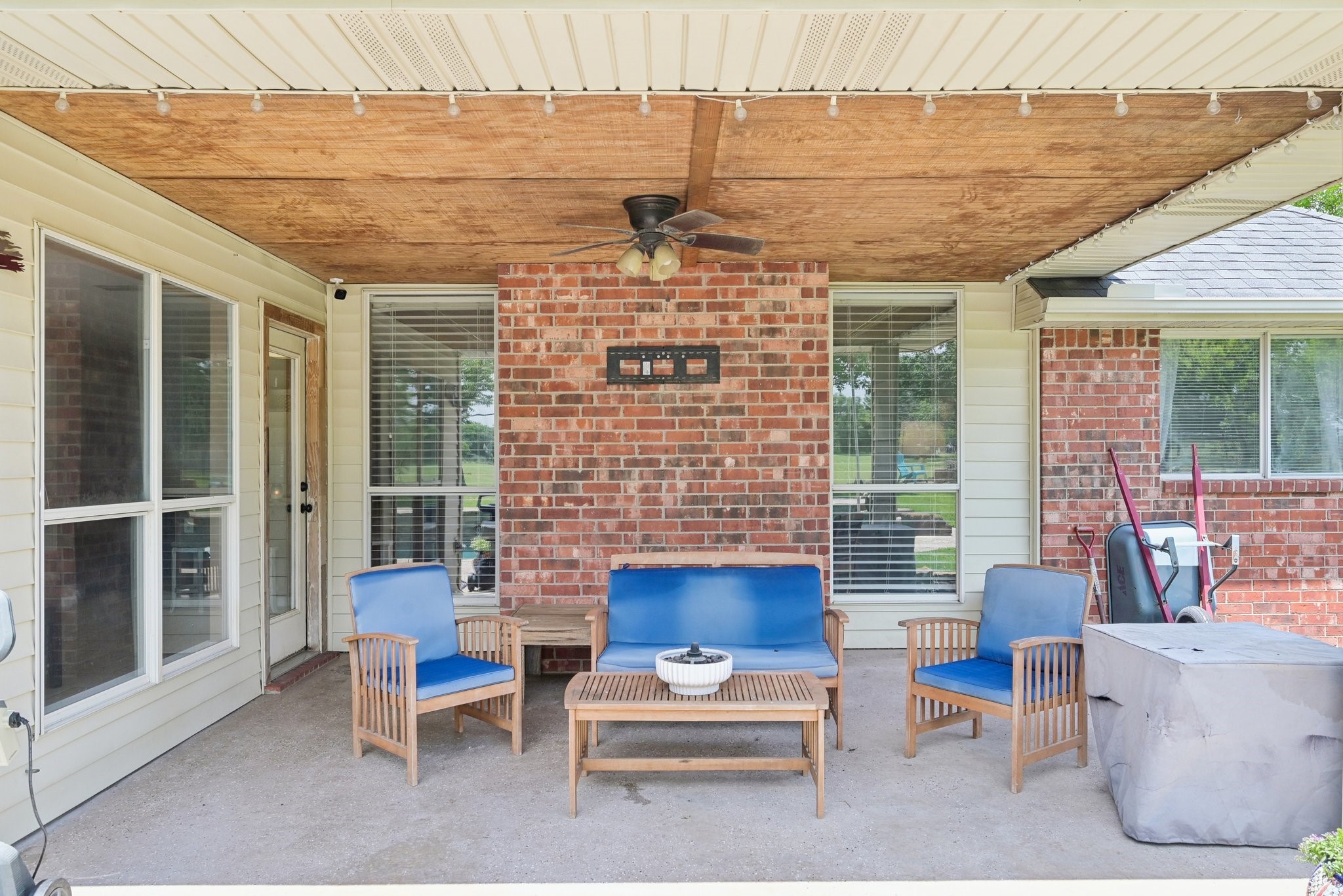 8030 Mavis Avenue , Waxahachie, TX, 75167 | 20931066 | Realty Texas LLC