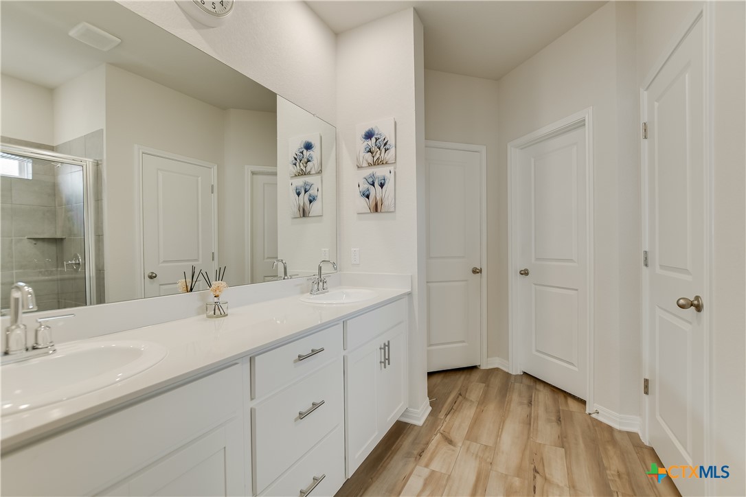 104 Hannah Trail , Georgetown, TX, 78628 | 578289 | Realty Texas LLC