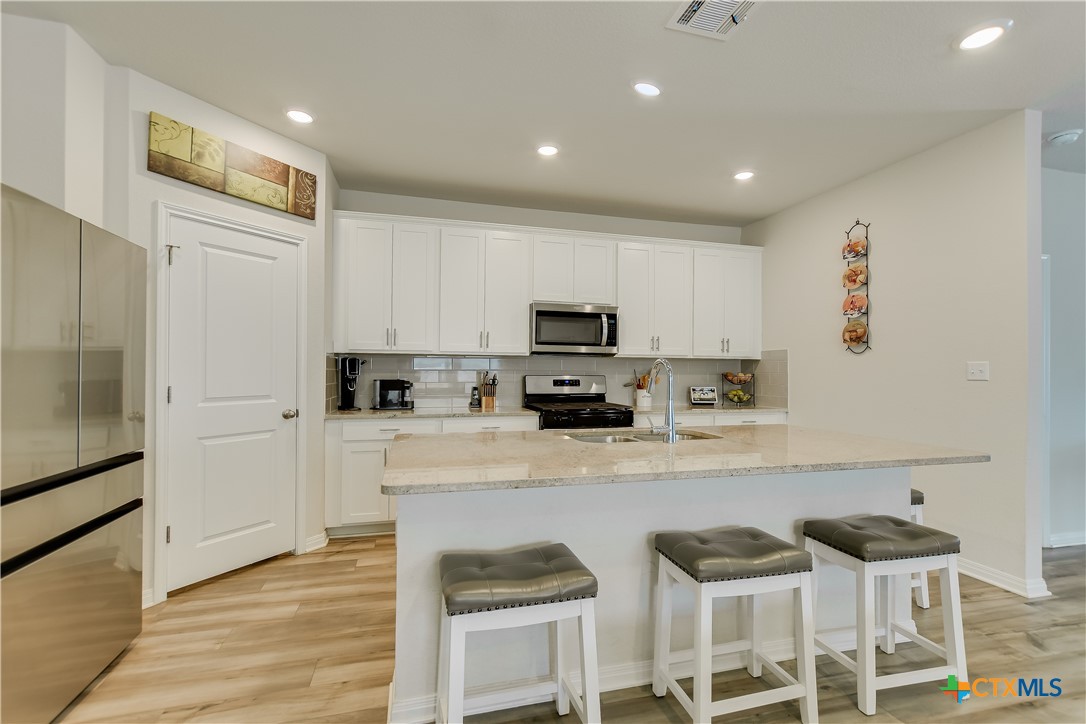 104 Hannah Trail , Georgetown, TX, 78628 | 578289 | Realty Texas LLC