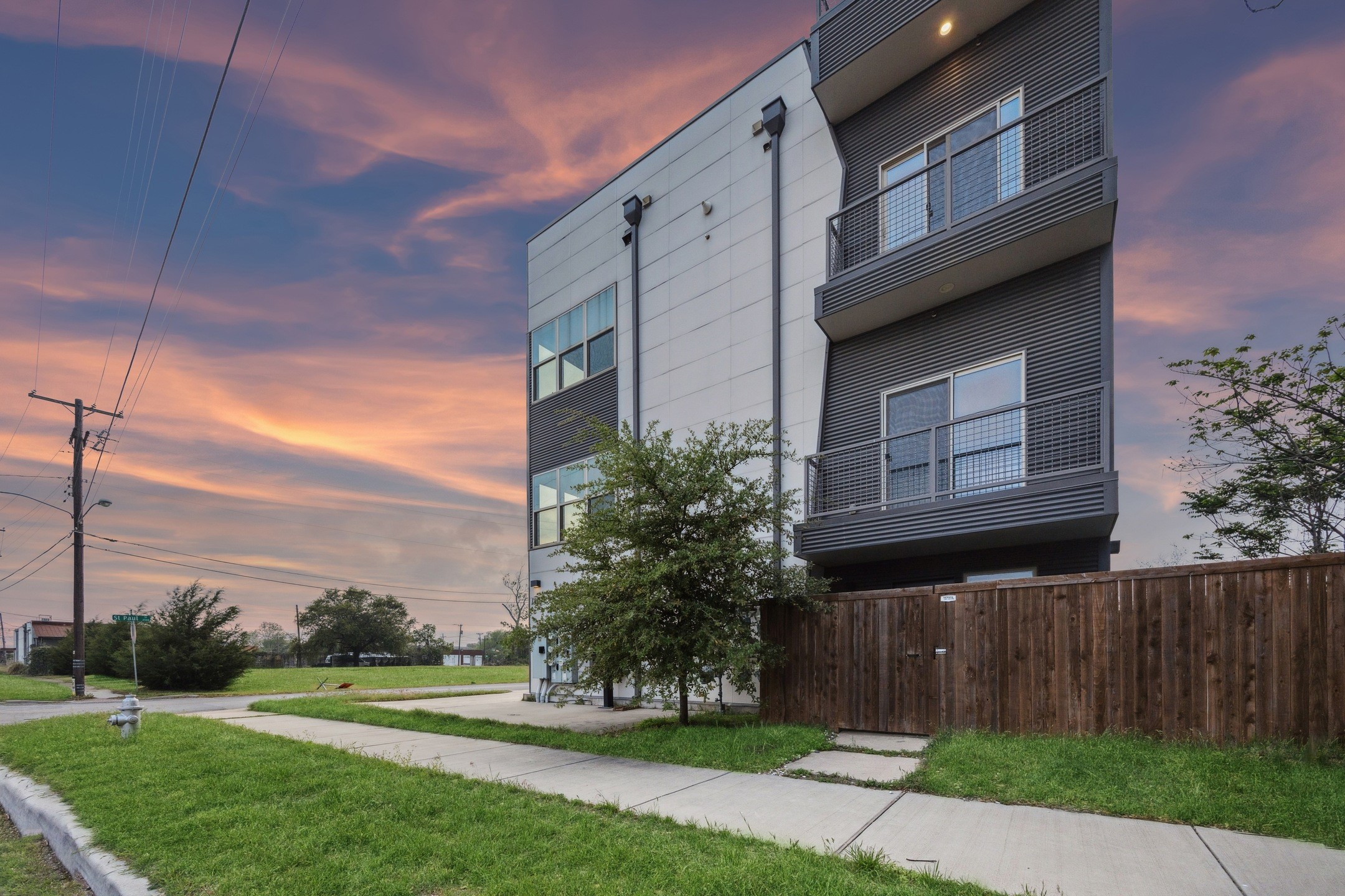 1803 Richardson Avenue 101 , Dallas, TX, 75215 | 20931067 | Realty Texas LLC