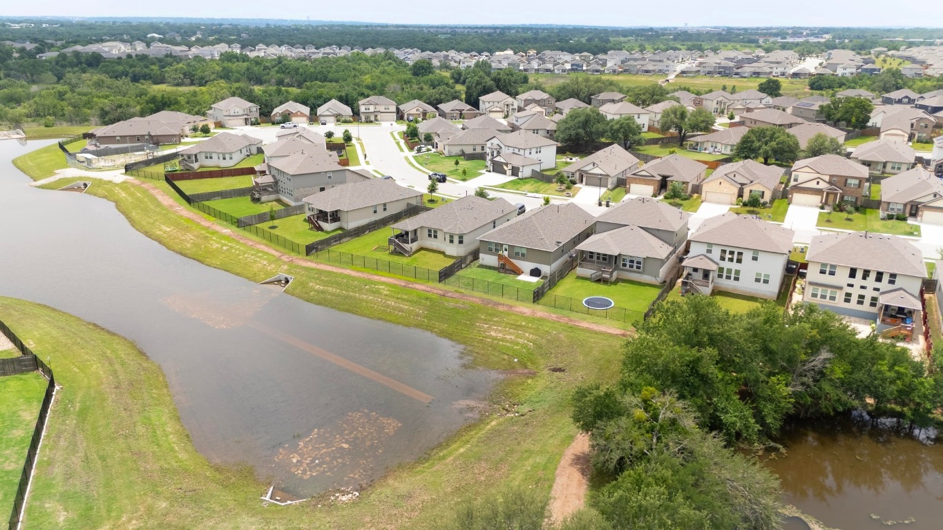 257 Falling Star Lane , Georgetown, TX, 78628 | 7394435 | Realty Texas LLC