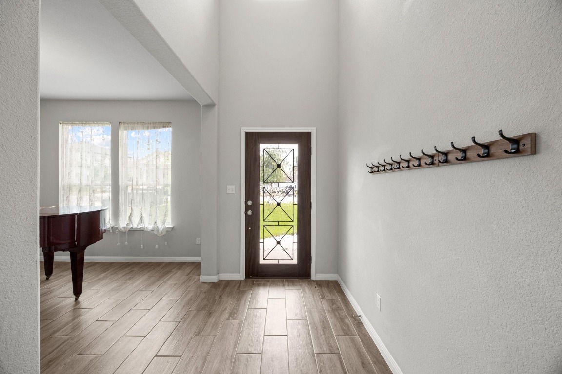 257 Falling Star Lane , Georgetown, TX, 78628 | 7394435 | Realty Texas LLC