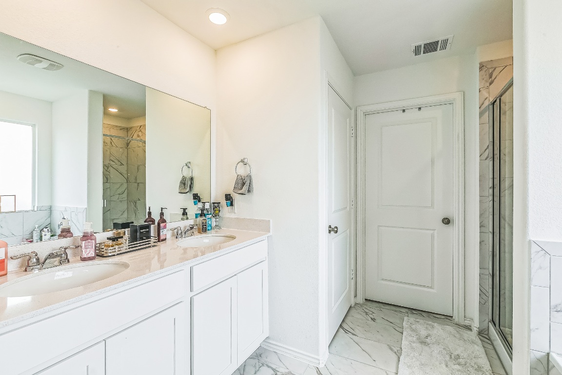 109 Seminole Dr. , San Marcos, TX, 78666 | 1325510 | Realty Texas LLC