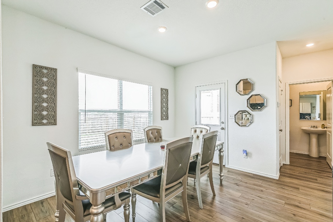 109 Seminole Dr. , San Marcos, TX, 78666 | 1325510 | Realty Texas LLC
