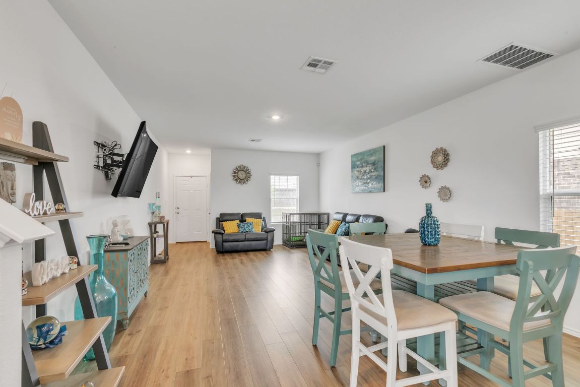 109 Seminole Dr. , San Marcos, TX, 78666 | 1325510 | Realty Texas LLC