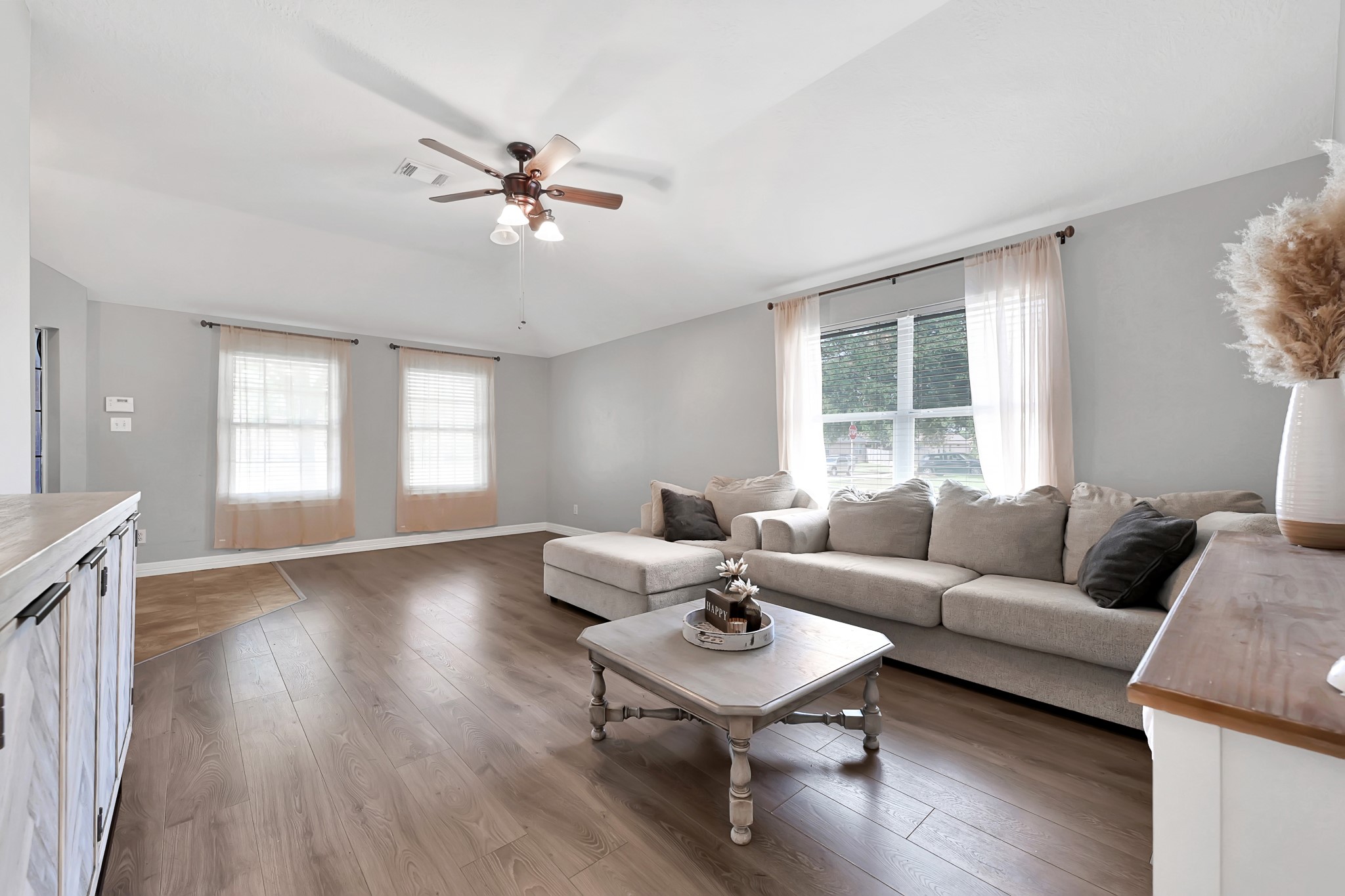 2201 Piney Wood Dr Drive , Deer Park, TX, 77536 | 36374100 | Realty Texas LLC