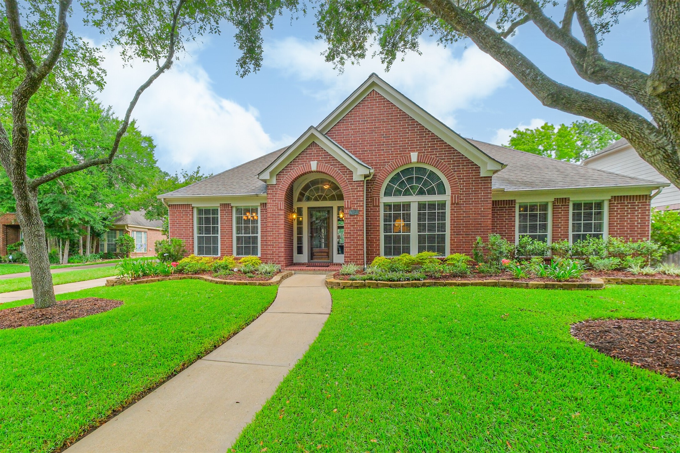1823 Birnam Glen Drive , Sugar Land, TX, 77479 | 87217233 | Realty Texas LLC