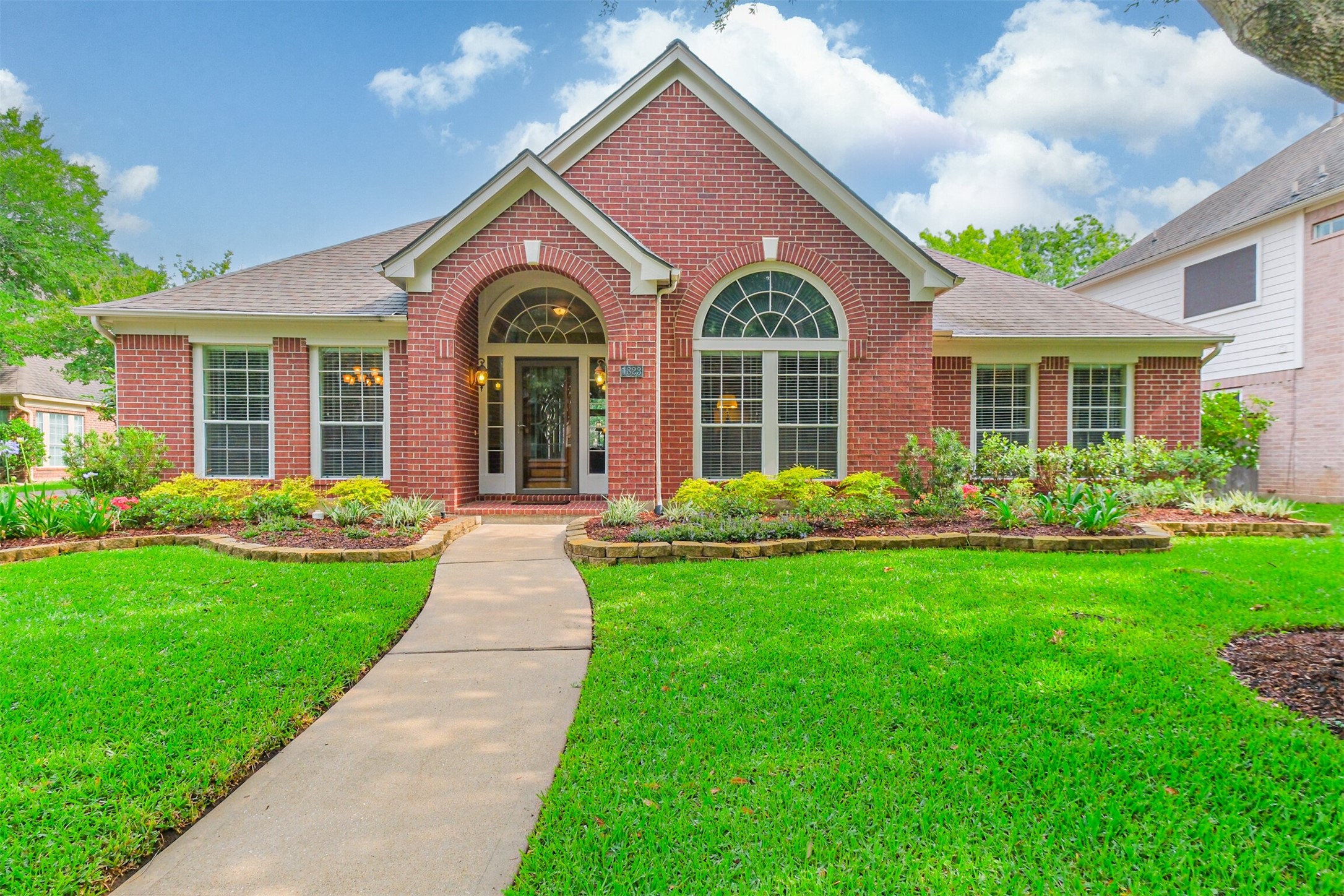 1823 Birnam Glen Drive , Sugar Land, TX, 77479 | 87217233 | Realty Texas LLC