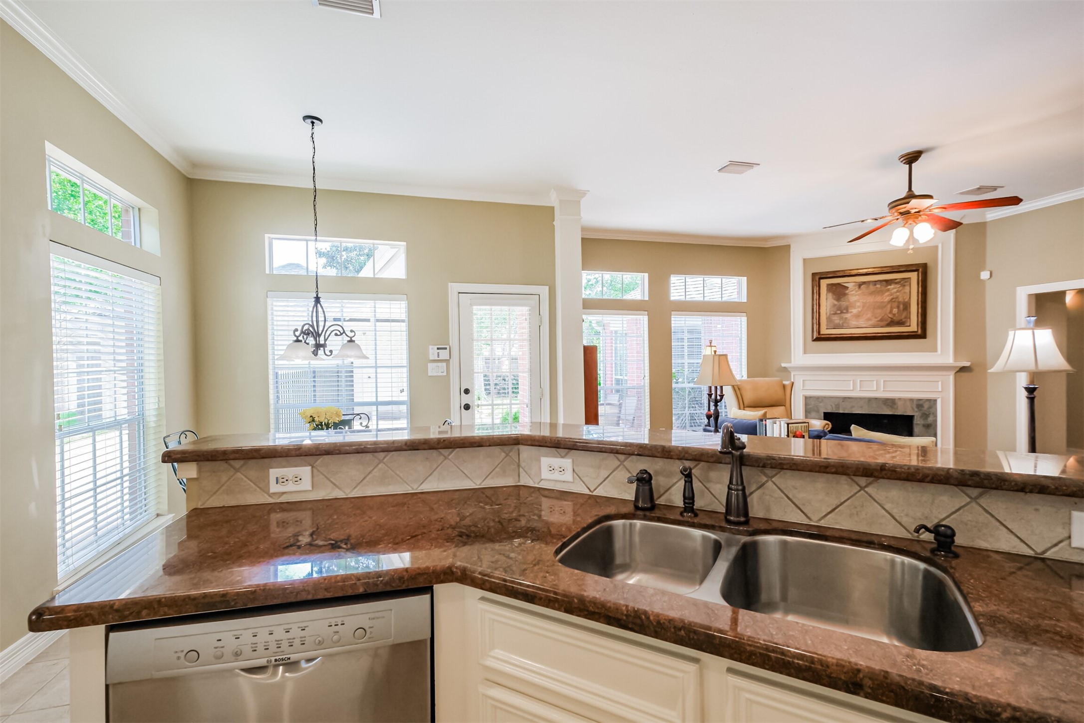 1823 Birnam Glen Drive , Sugar Land, TX, 77479 | 87217233 | Realty Texas LLC