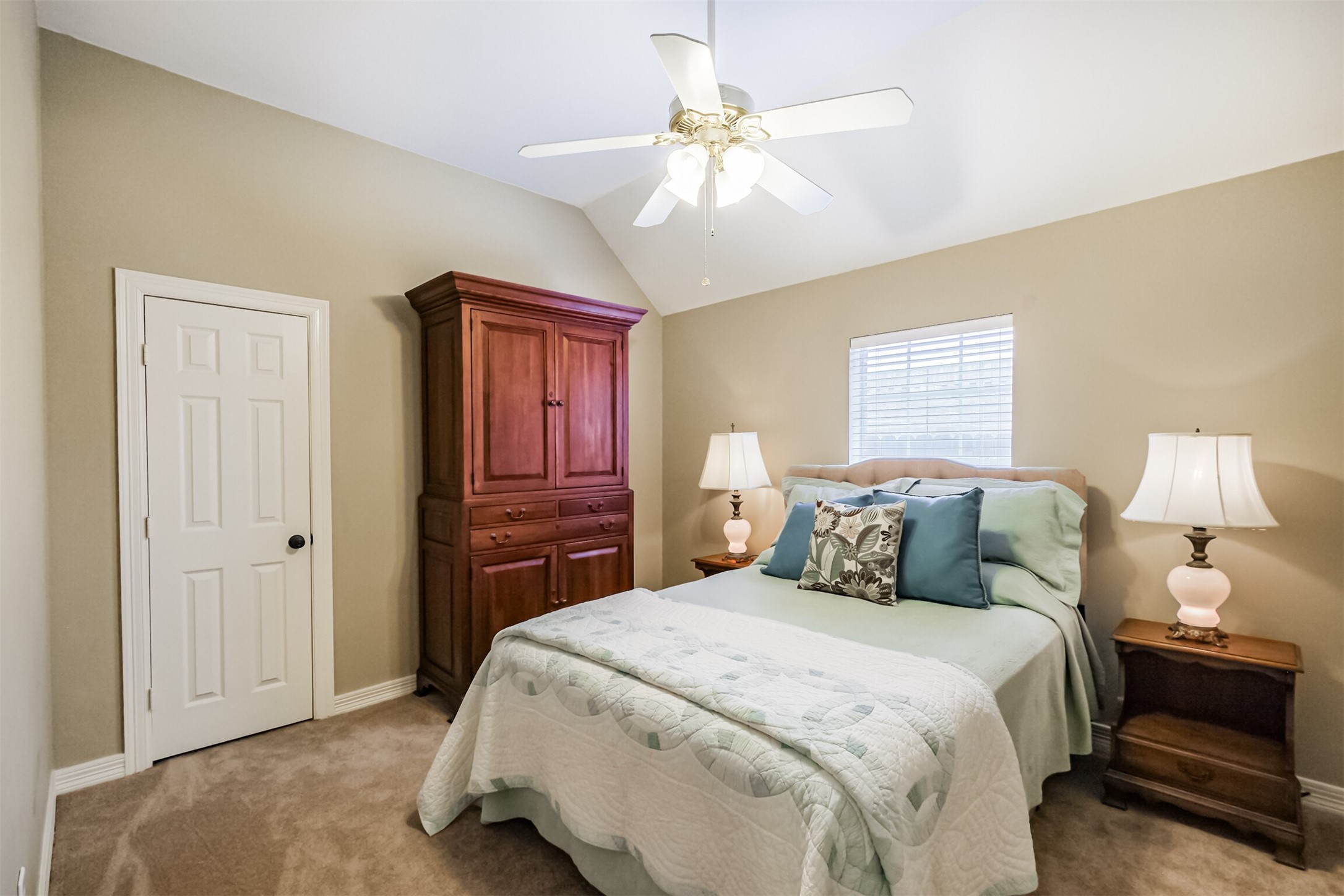 1823 Birnam Glen Drive , Sugar Land, TX, 77479 | 87217233 | Realty Texas LLC