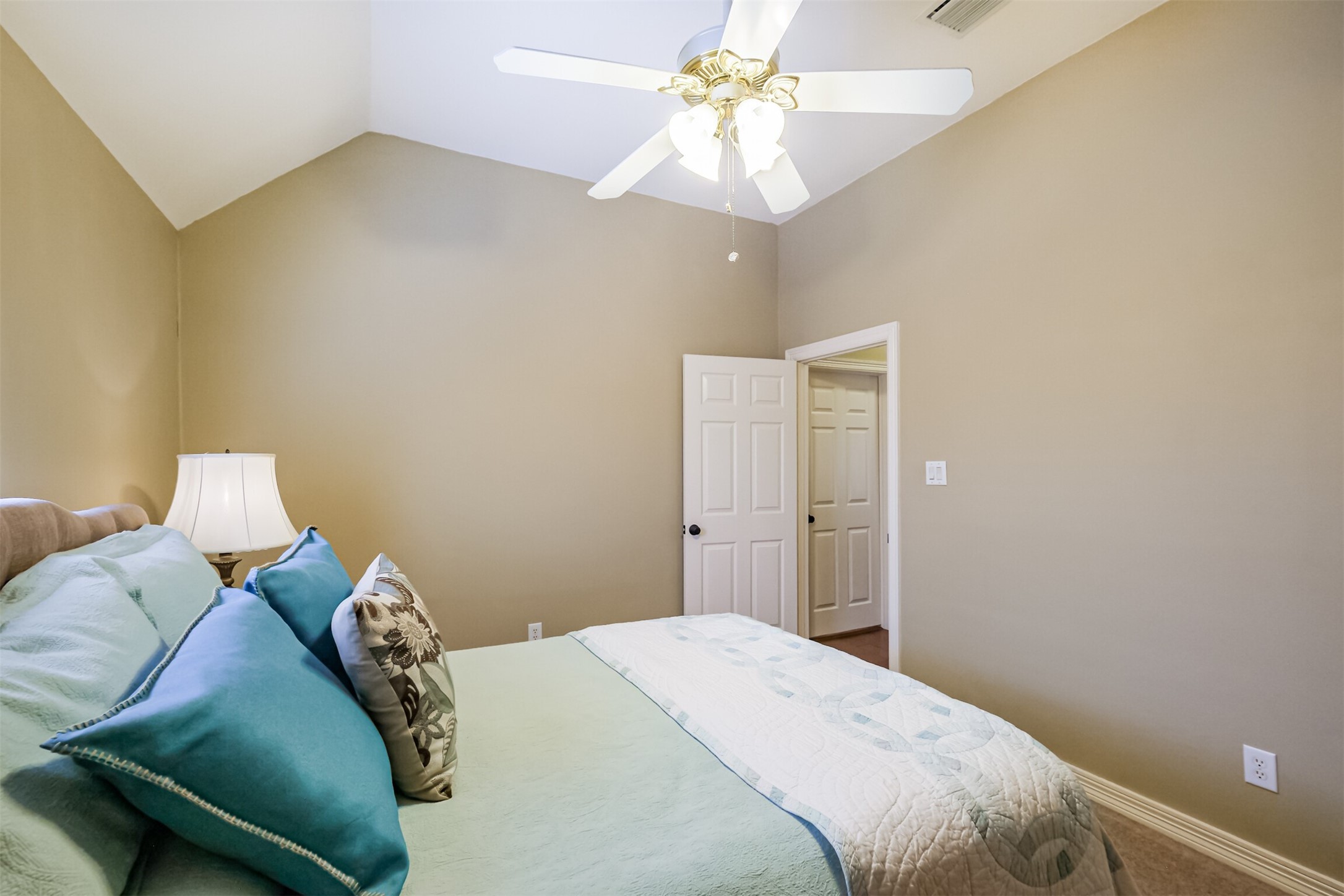 1823 Birnam Glen Drive , Sugar Land, TX, 77479 | 87217233 | Realty Texas LLC