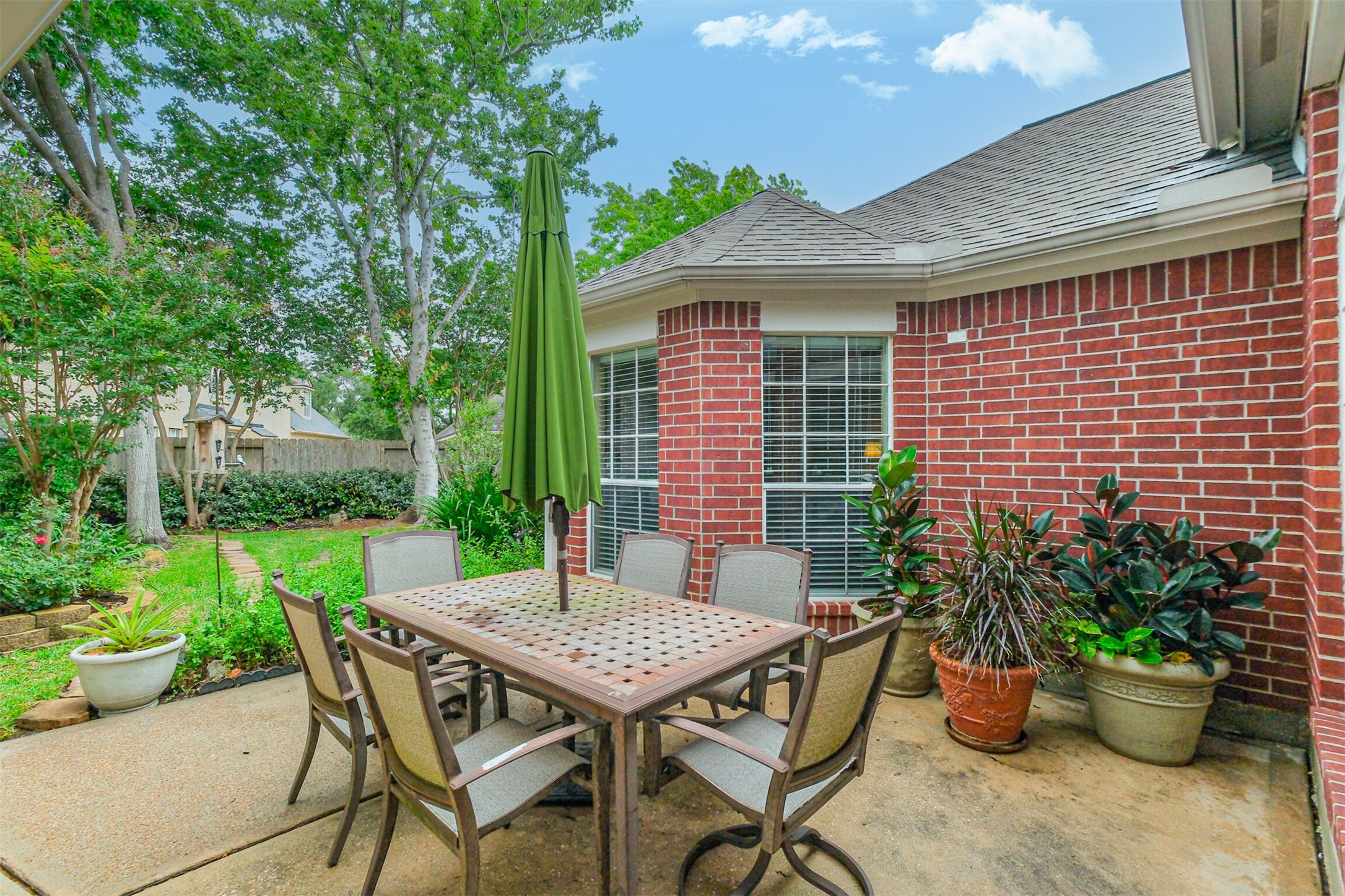 1823 Birnam Glen Drive , Sugar Land, TX, 77479 | 87217233 | Realty Texas LLC