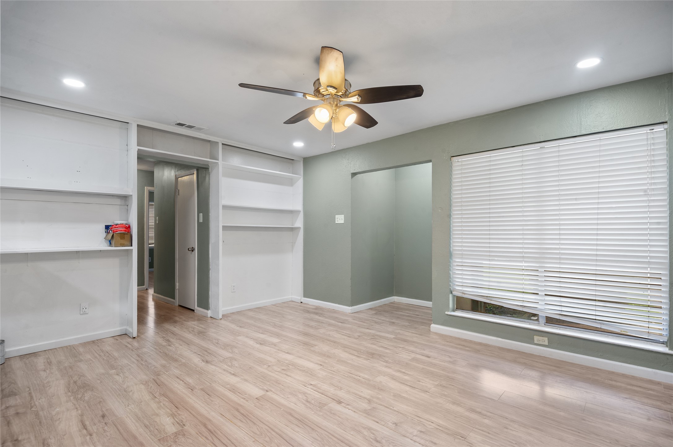 2500 Bamboo Street , Mesquite, TX, 75150 | 20931497 | Realty Texas LLC