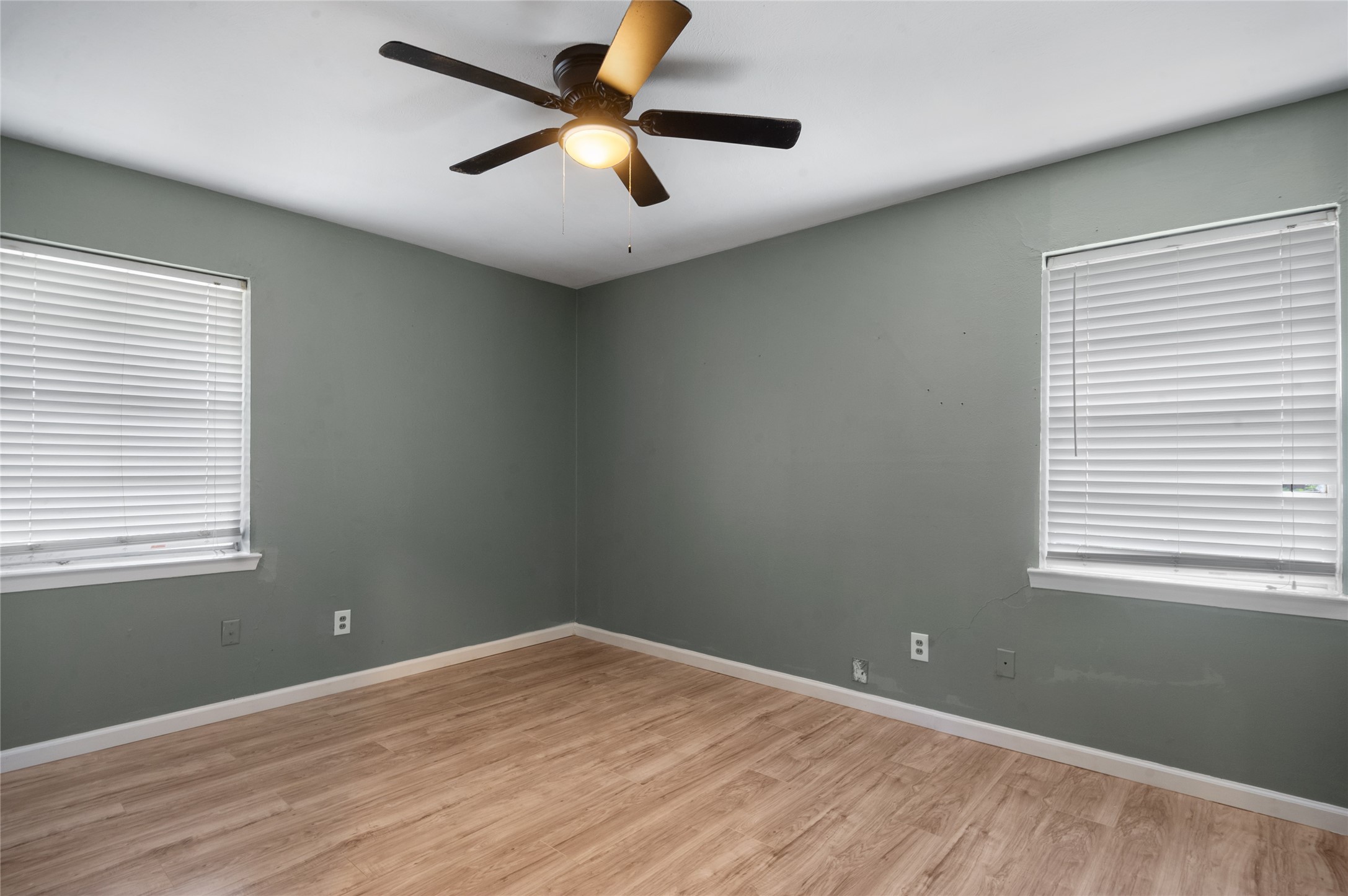 2500 Bamboo Street , Mesquite, TX, 75150 | 20931497 | Realty Texas LLC