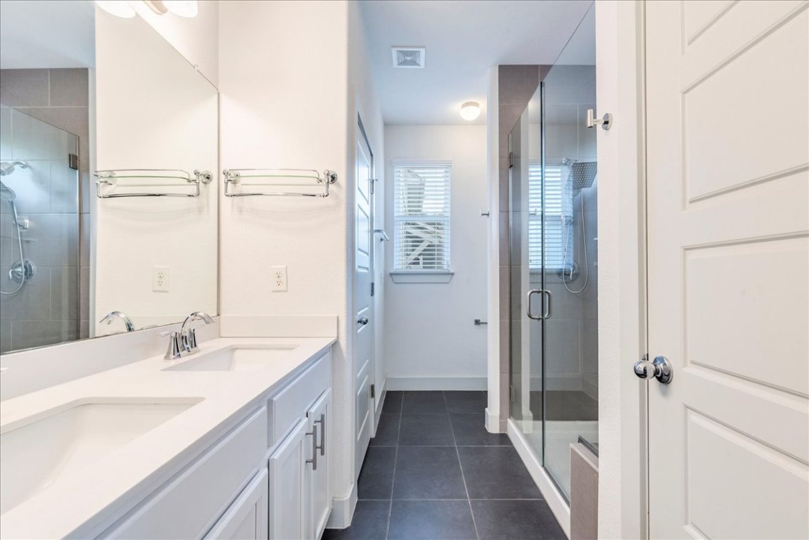 6007 Duncanville Pass , Austin, TX, 78745 | 2697873 | Realty Texas LLC