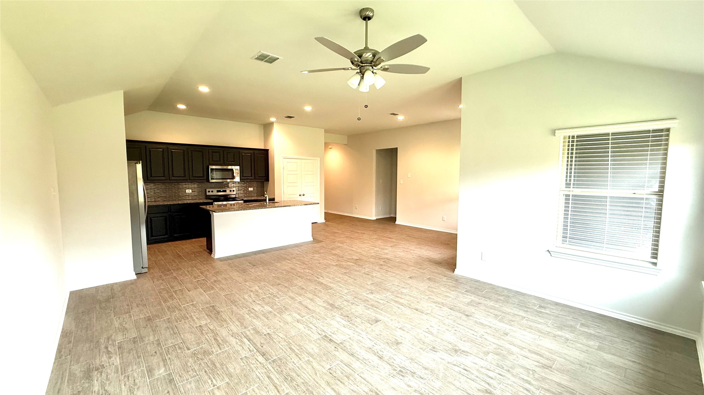 1620 Elle Lane , Aubrey, TX, 76227 | 20917705 | Realty Texas LLC