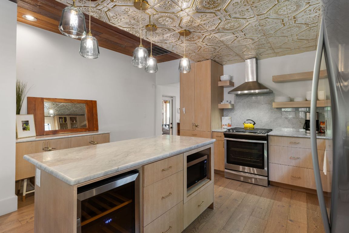 1307 E 2nd Street , Austin, TX, 78702 | 8954826 | Realty Texas LLC