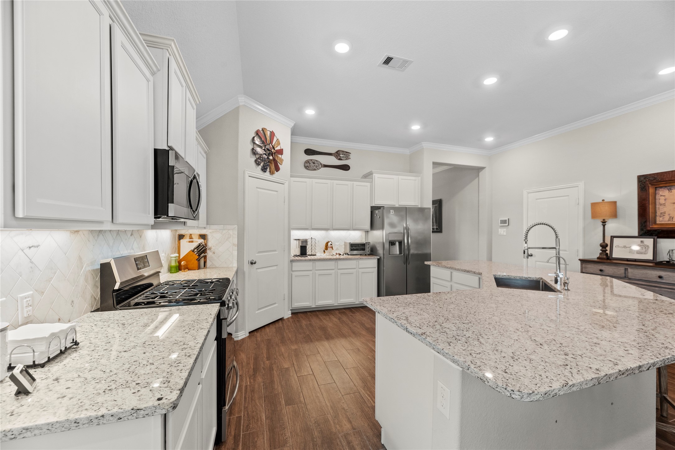 20122 Matador Ridge Drive , Cypress, TX, 77433 | 93594543 | Realty Texas LLC
