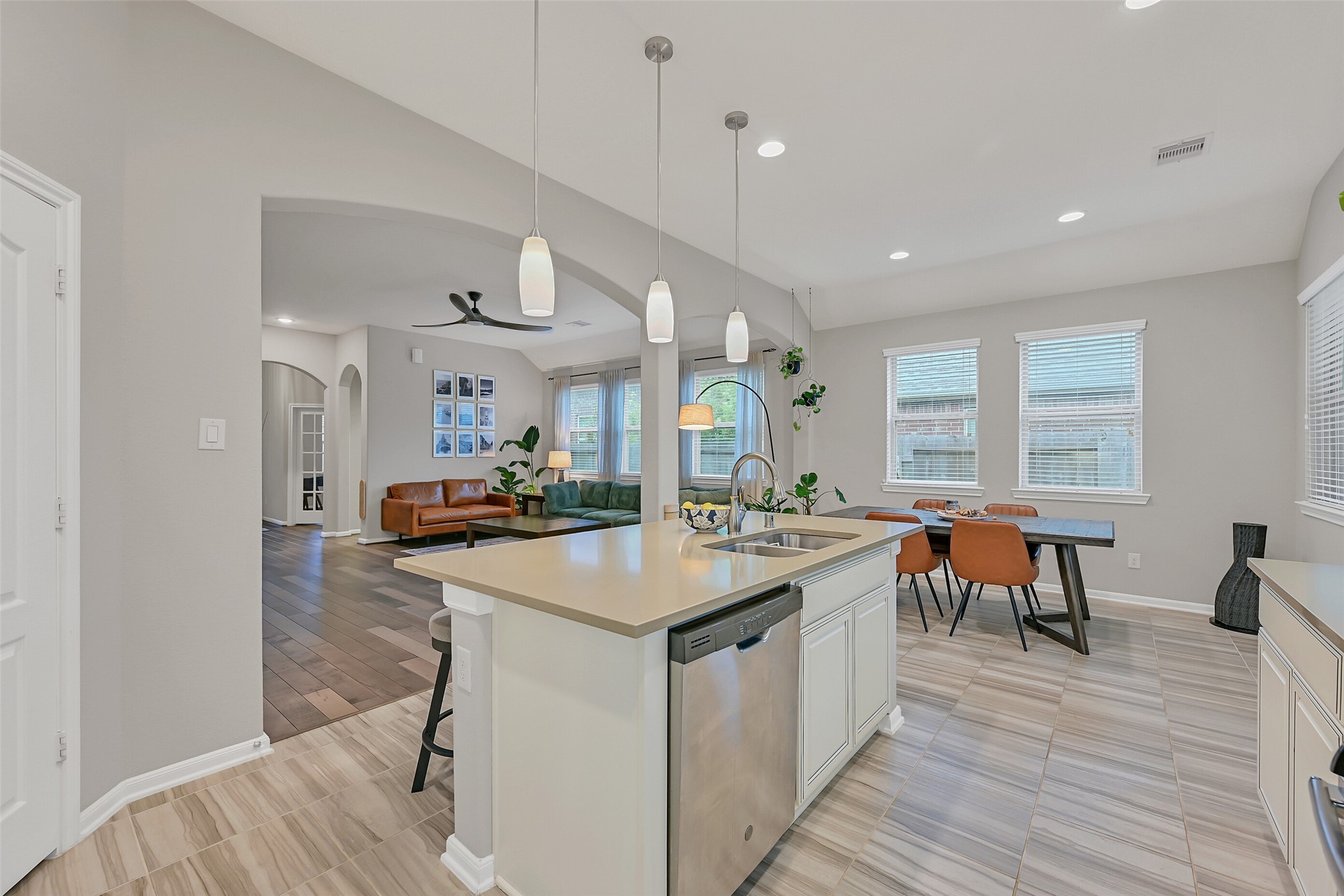 257 Dale Ridge Lane , Dickinson, TX, 77539 | 24674078 | Realty Texas LLC