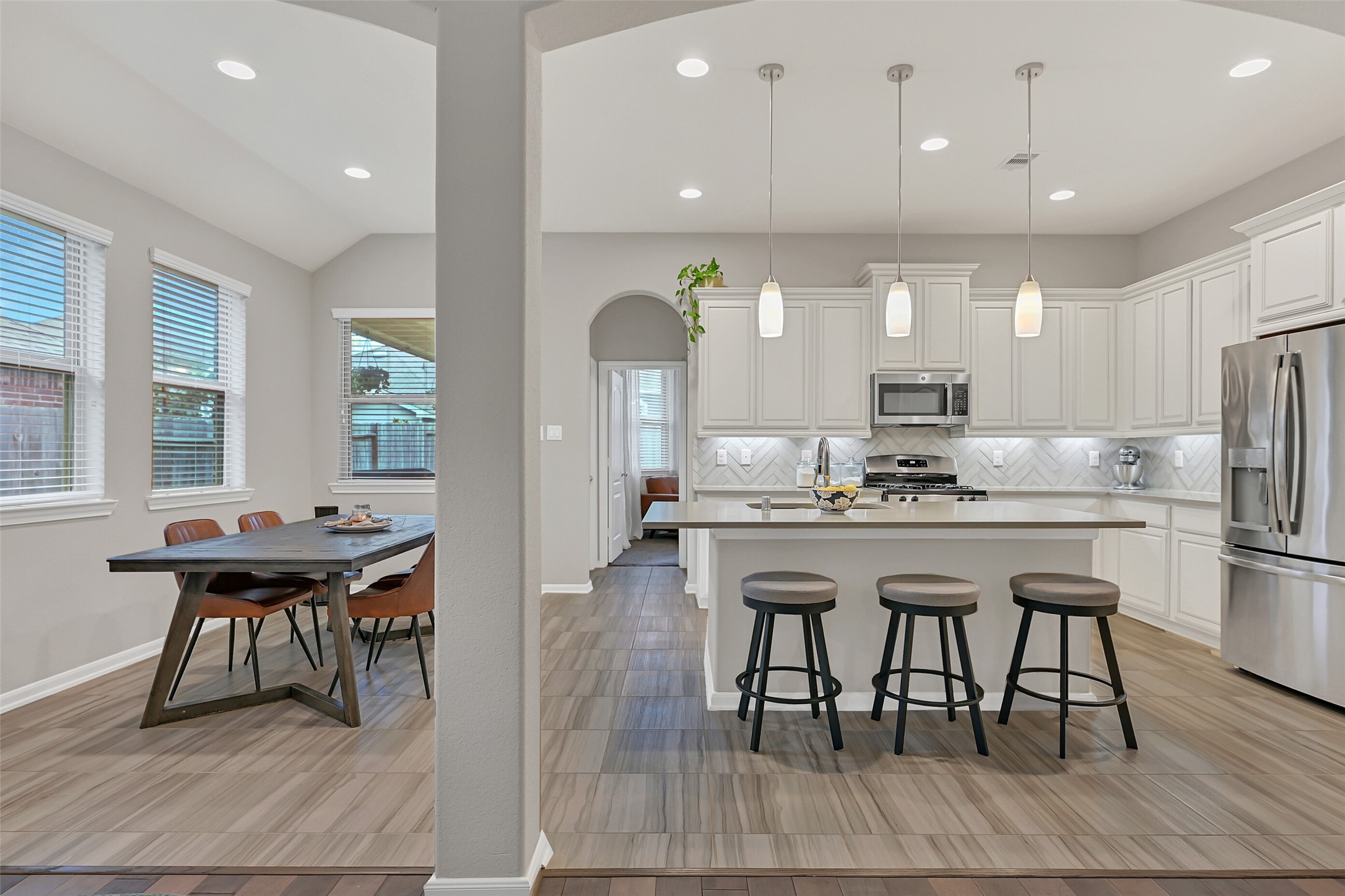 257 Dale Ridge Lane , Dickinson, TX, 77539 | 24674078 | Realty Texas LLC