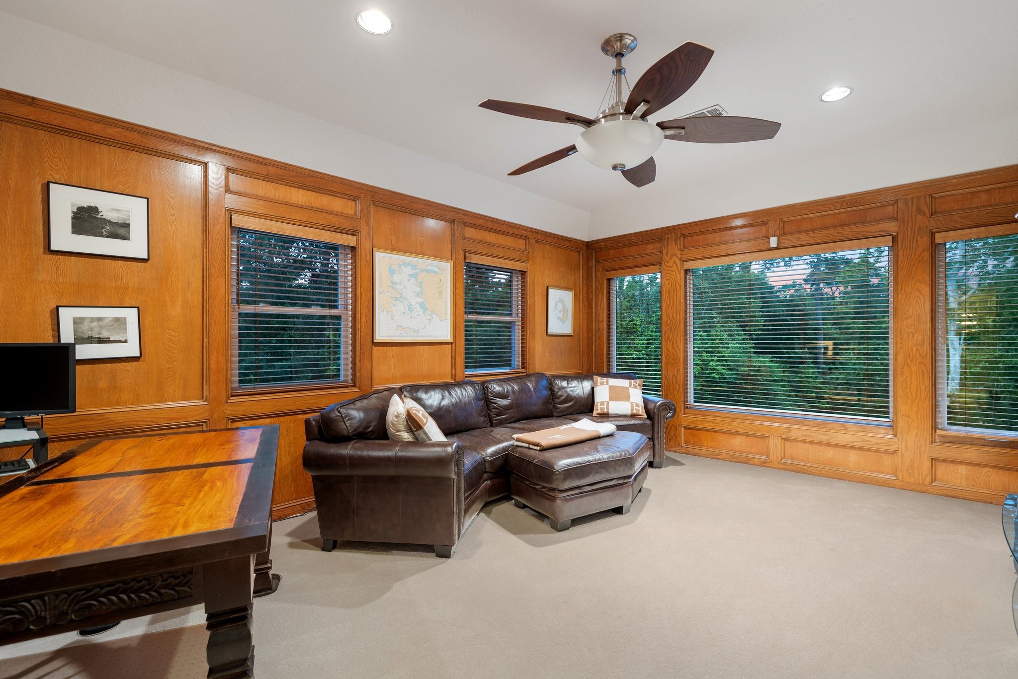 2 Warrenton Drive , Houston, TX, 77024 | 54242710 | Realty Texas LLC