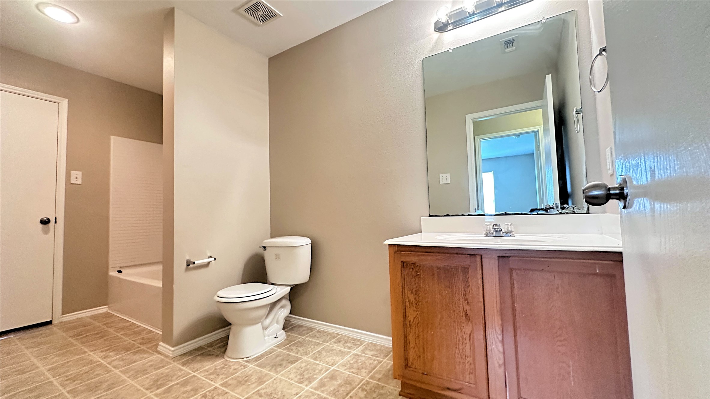 644 Rain Lily Drive , DeSoto, TX, 75115 | 20933384 | Realty Texas LLC