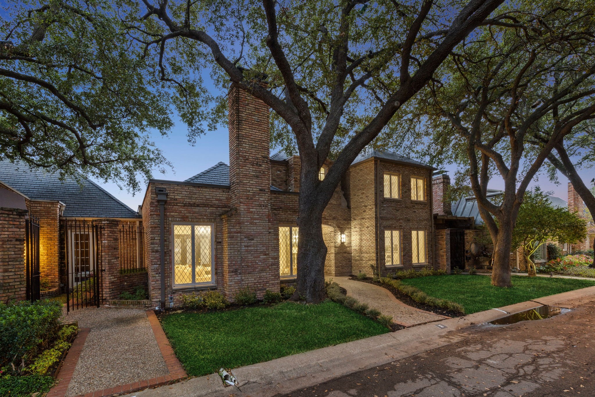 6 Saint Laurent Place, Dallas, TX, 75225 | 20933176 | Realty Texas LLC