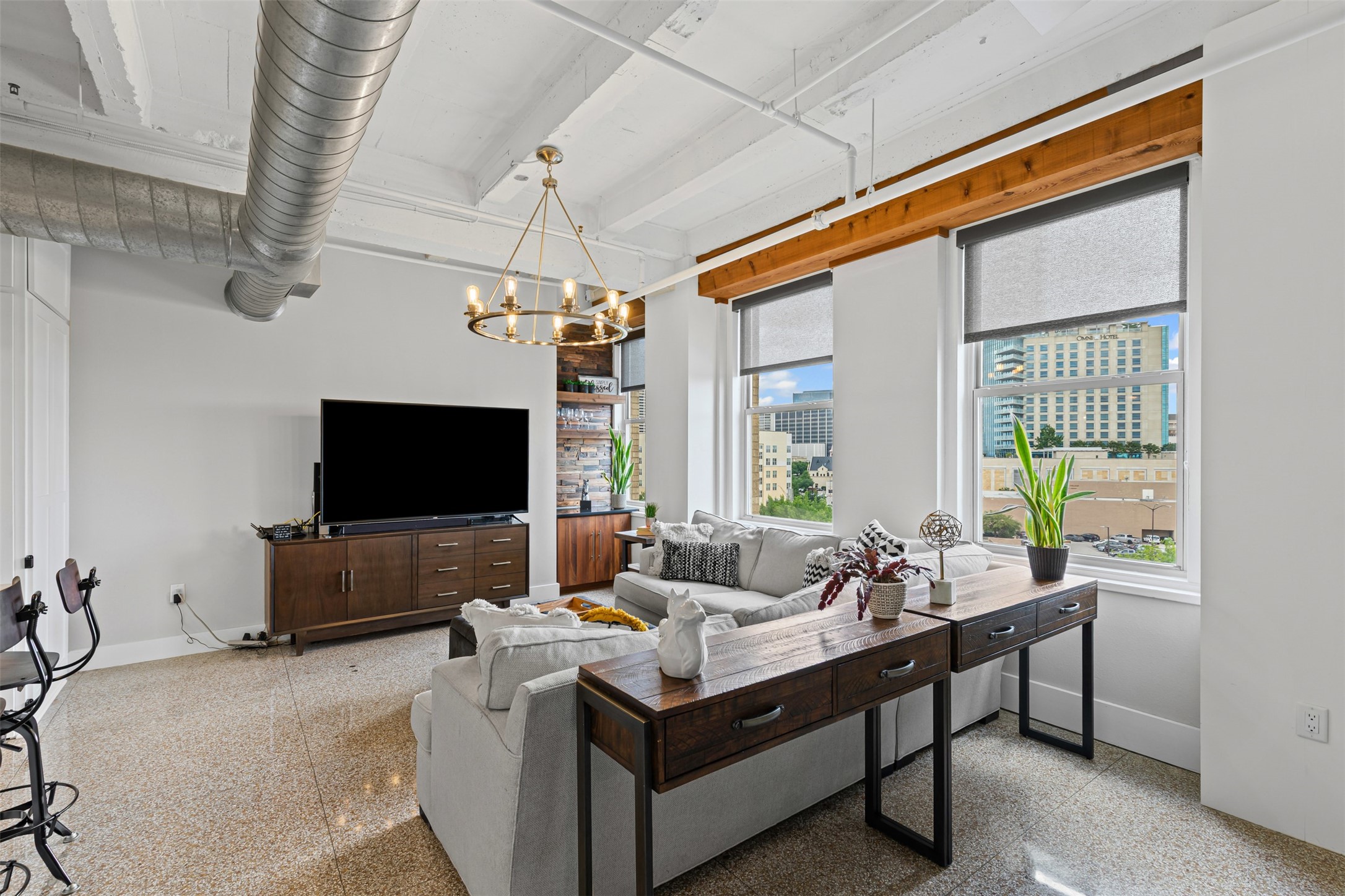 221 W Lancaster Avenue 4012 , Fort Worth, TX, 76102 | 20933504 | Realty Texas LLC