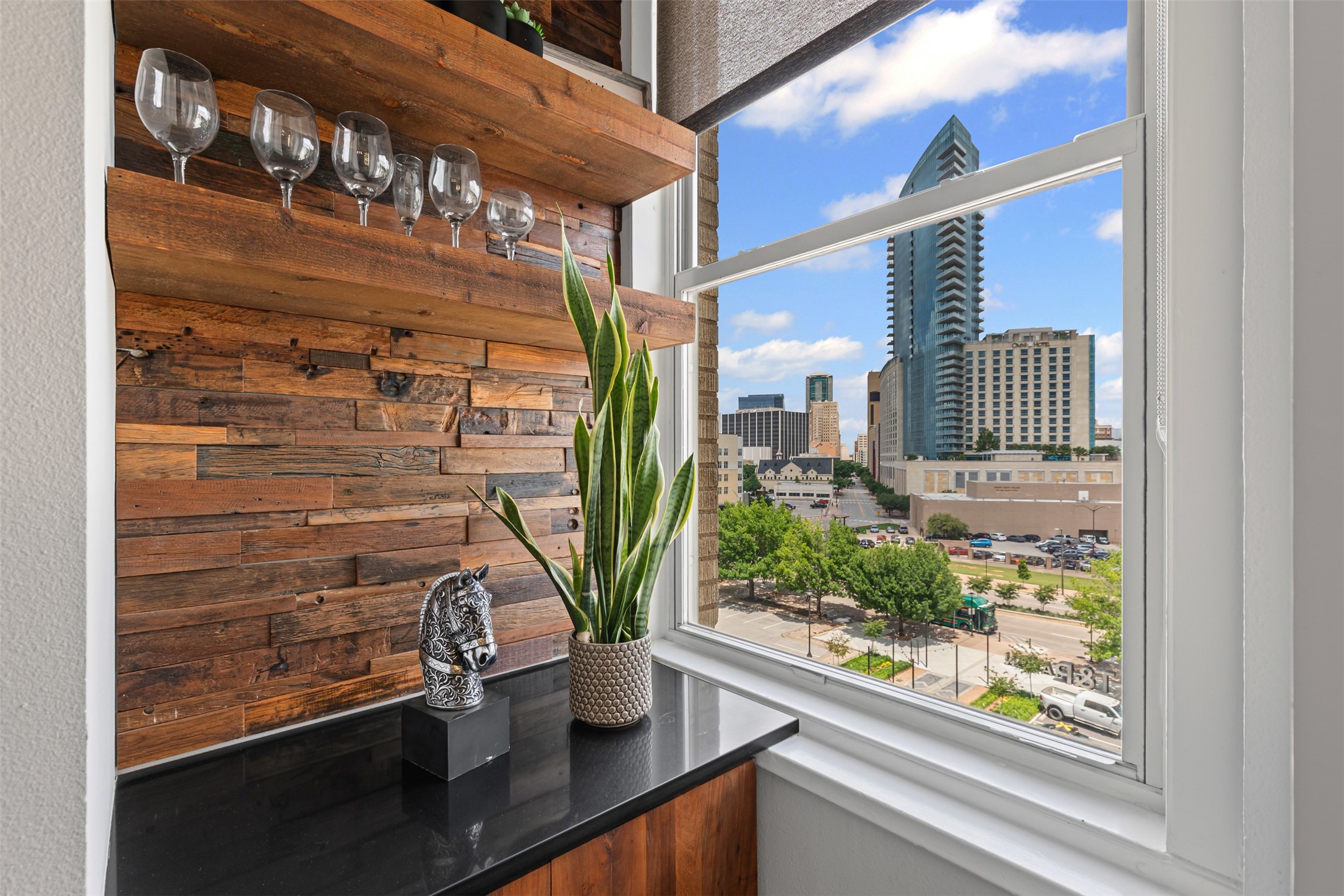 221 W Lancaster Avenue 4012 , Fort Worth, TX, 76102 | 20933504 | Realty Texas LLC