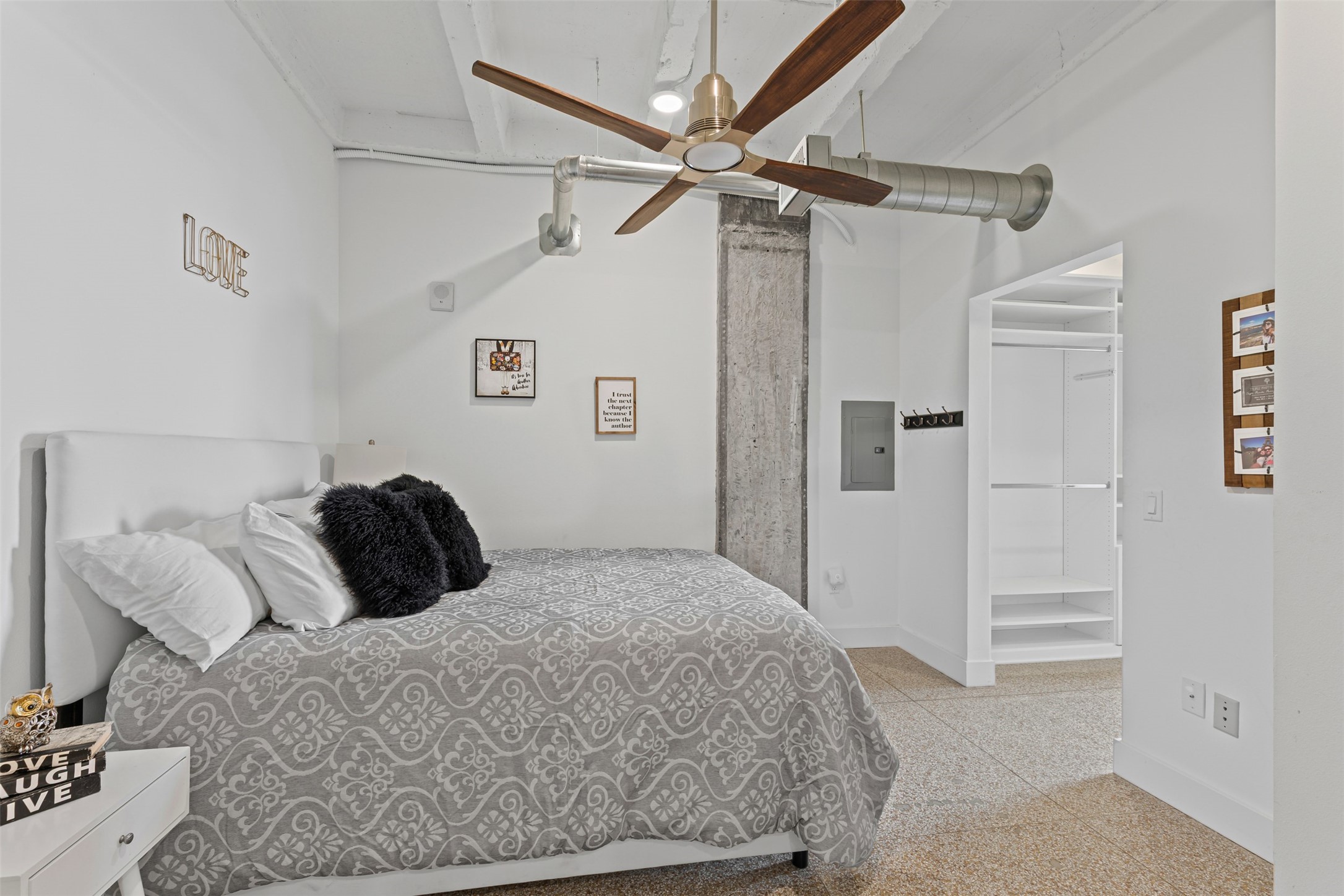 221 W Lancaster Avenue 4012 , Fort Worth, TX, 76102 | 20933504 | Realty Texas LLC