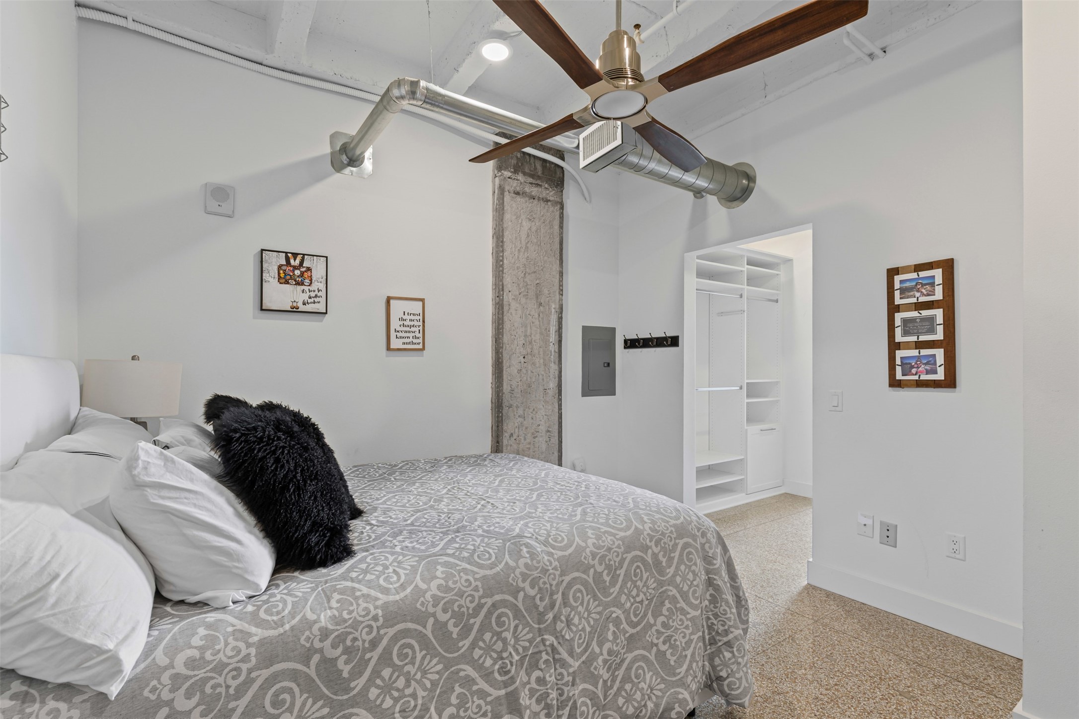 221 W Lancaster Avenue 4012 , Fort Worth, TX, 76102 | 20933504 | Realty Texas LLC