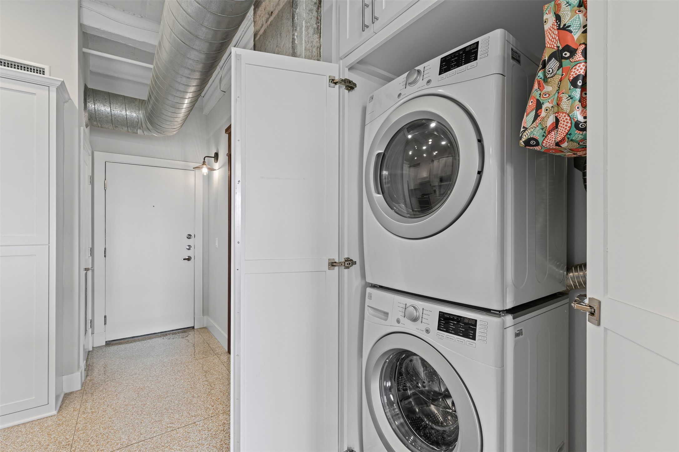 221 W Lancaster Avenue 4012 , Fort Worth, TX, 76102 | 20933504 | Realty Texas LLC