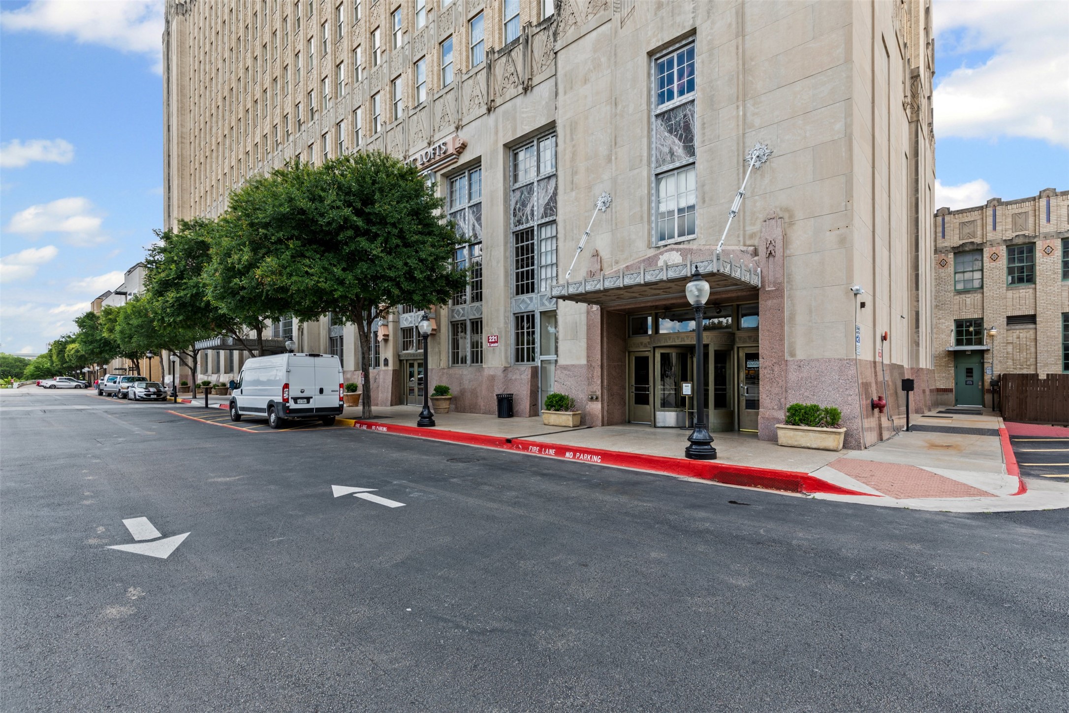 221 W Lancaster Avenue 4012 , Fort Worth, TX, 76102 | 20933504 | Realty Texas LLC